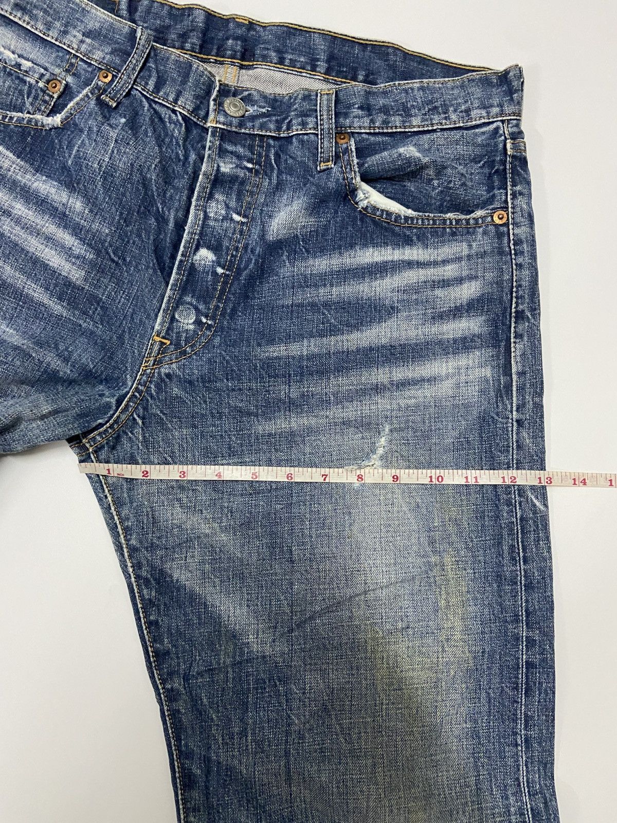 Levi's LEVI'S 501 DISTRESSED JEANS Size US 34 / EU 50 - 13 Thumbnail