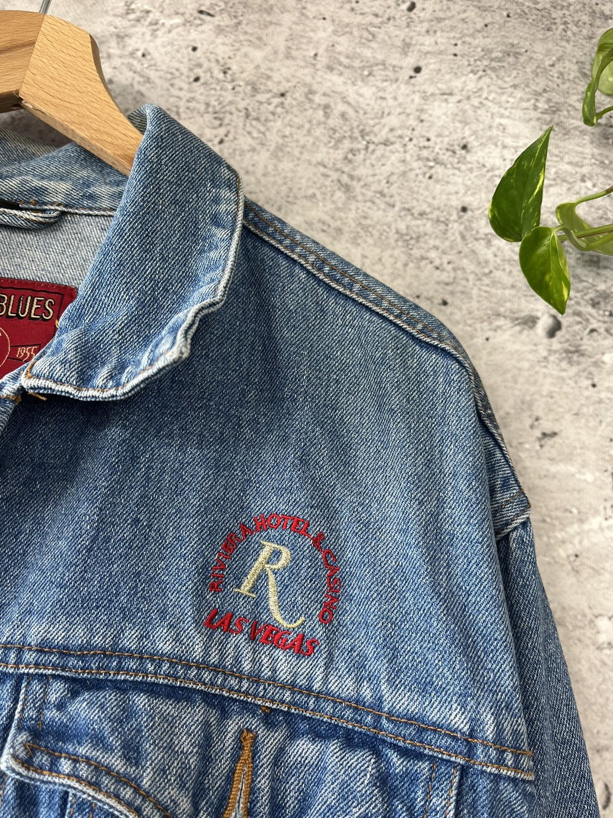 Vintage Las Vegas Riviera Casino Emroidered Denim Jacket M Size US M / EU 48-50 / 2 - 5 Thumbnail