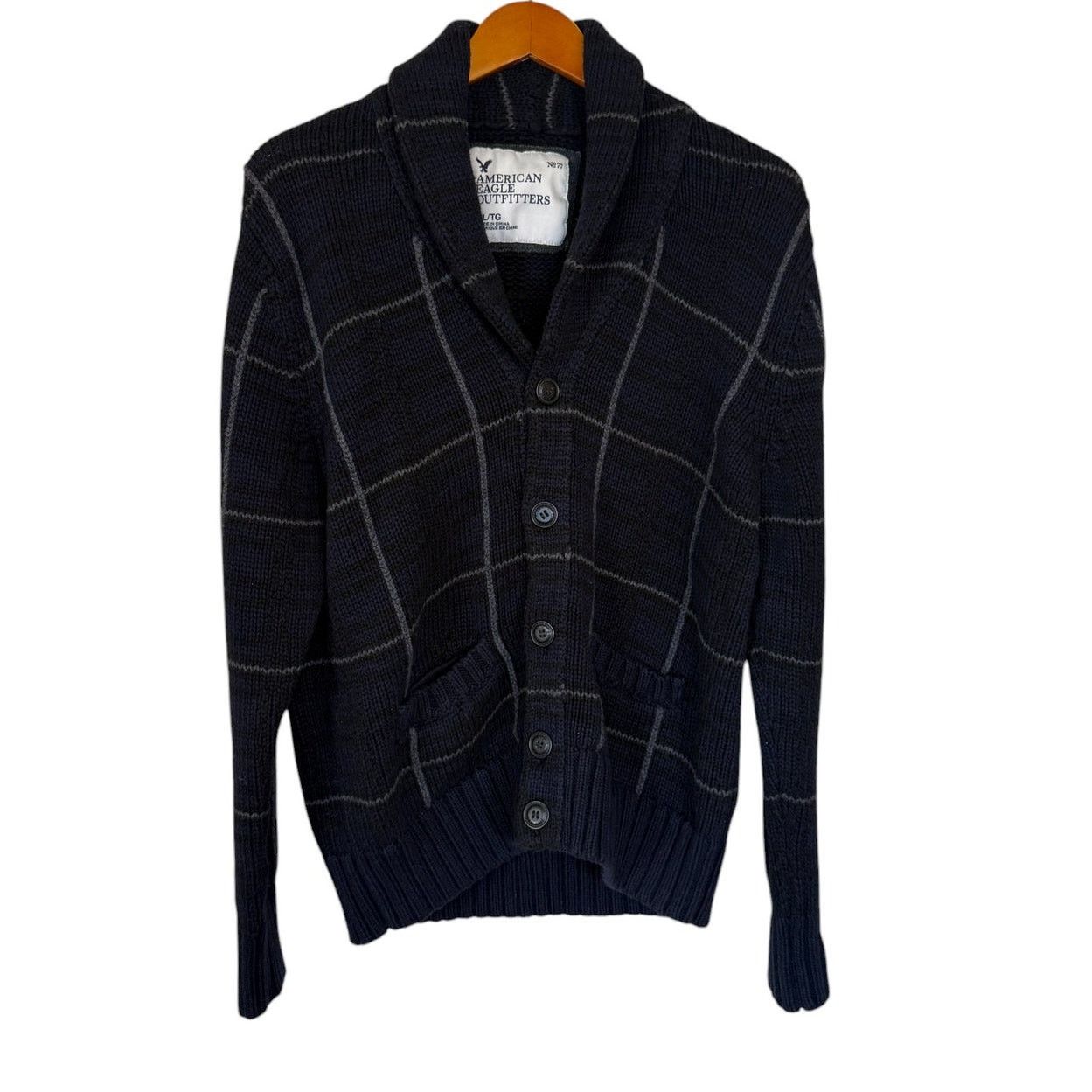 American Eagle Outfitters American Eagle Cardigan Men Large Black Wool Shawl Collar Size US L / EU 52-54 / 3 - 1 Thumbnail