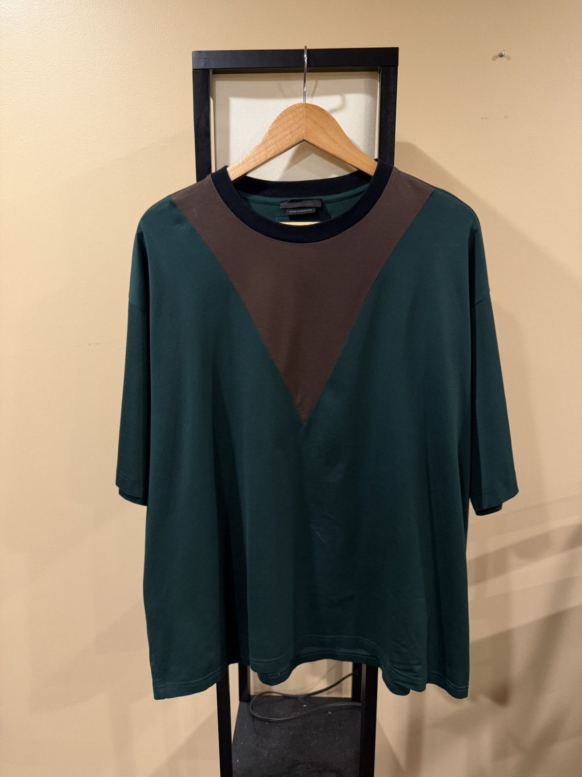 Prada Prada Green / Yellow Triangle Logo 2021 Colourblock T-Shirt Size US L / EU 52-54 / 3 - 2 Thumbnail