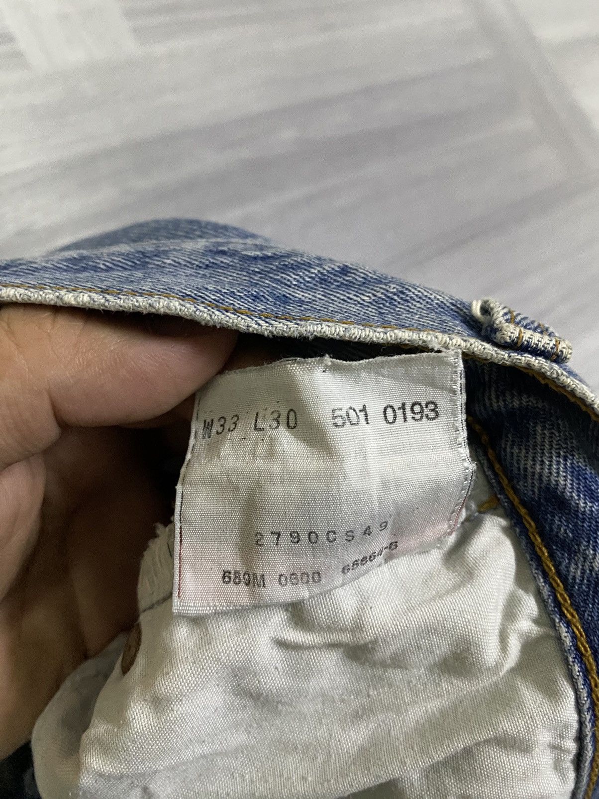 Levi's Vintage 90s Levi’s 501 Jeans X Mickey Mouse Size US 32 / EU 48 - 15 Thumbnail