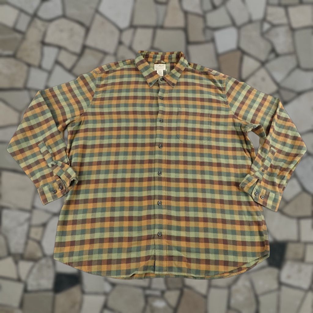 Vintage LL Bean Shirt Mens XL Green Plaid Comfort Stretch Flannel Outdoor Button-Up Button-Down Collar Size US XL / EU 56 / 4 - 1 Thumbnail
