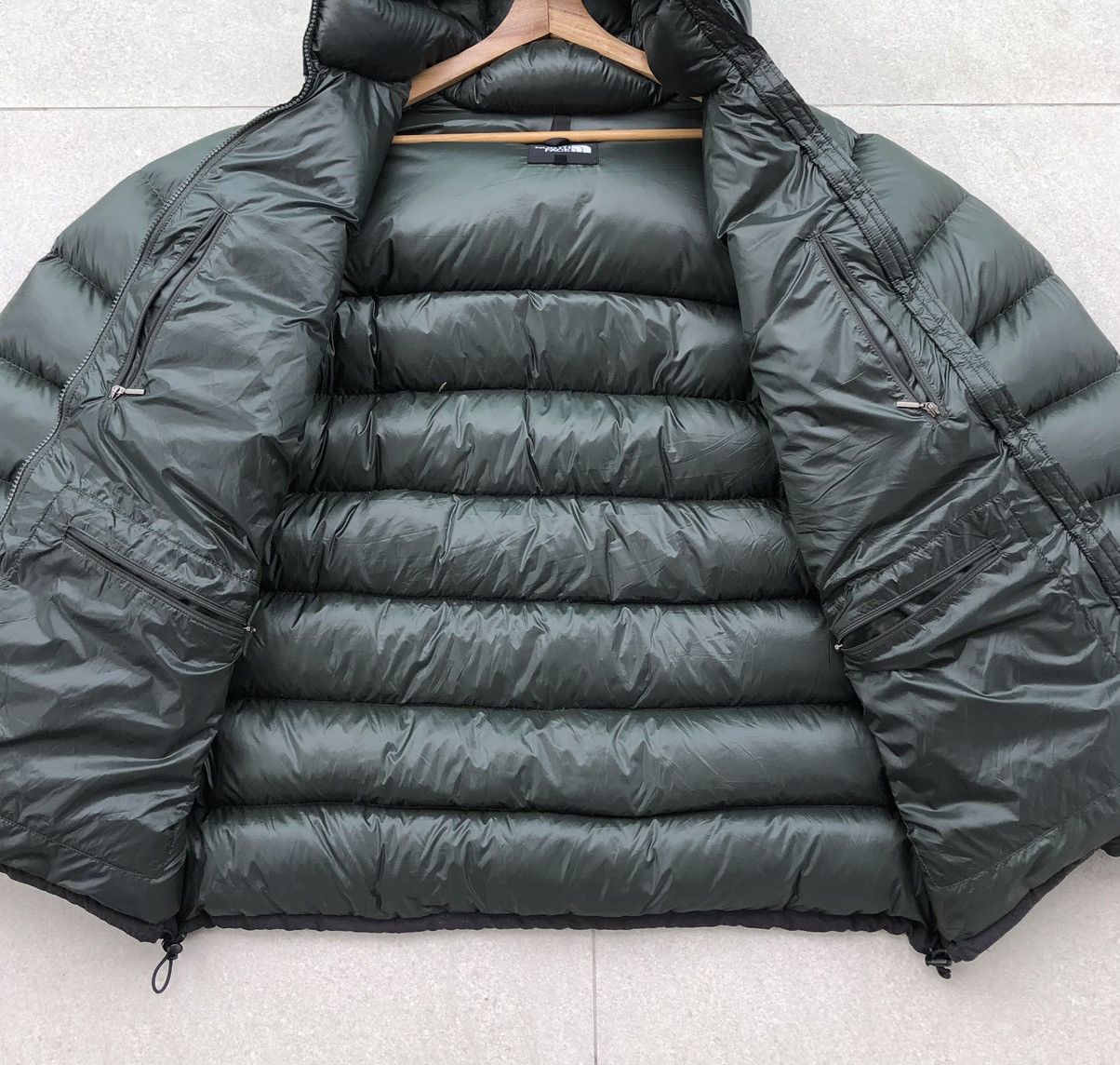 The North Face The North Face Down Jacket Full Zip Hood Green [XL] Size US XL / EU 56 / 4 - 17 Thumbnail