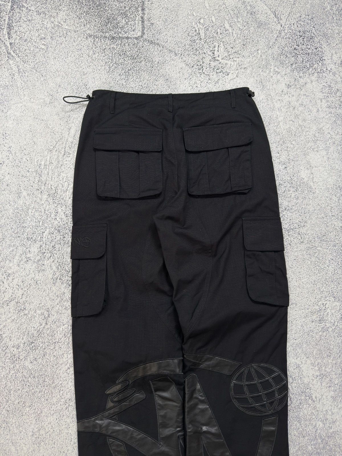 Corteiz × Japanese Brand Y2K Minus Two Parachute Cargo Pants Big Logo BBC Style Size US 30 / EU 46 - 16 Thumbnail