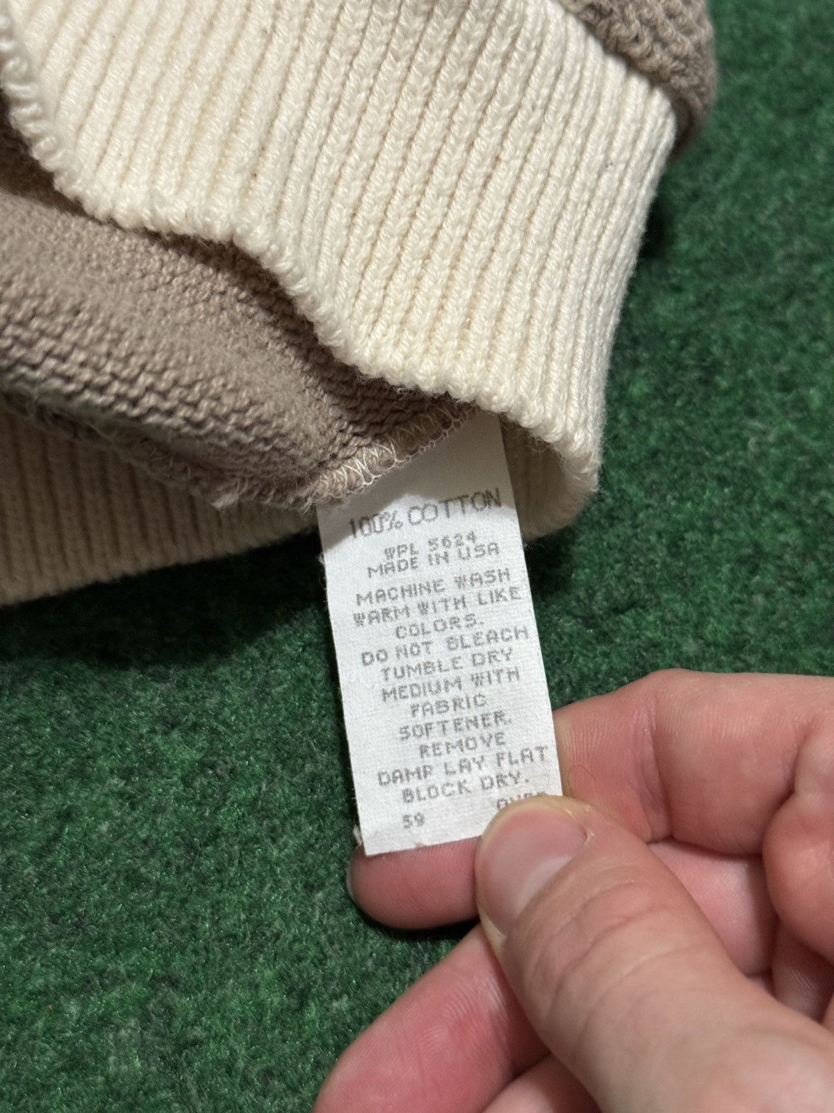 Vintage Vintage 90s Carmel Knit Golf Knit Lrg Cotton Mens Sweater Size US L / EU 52-54 / 3 - 8 Thumbnail