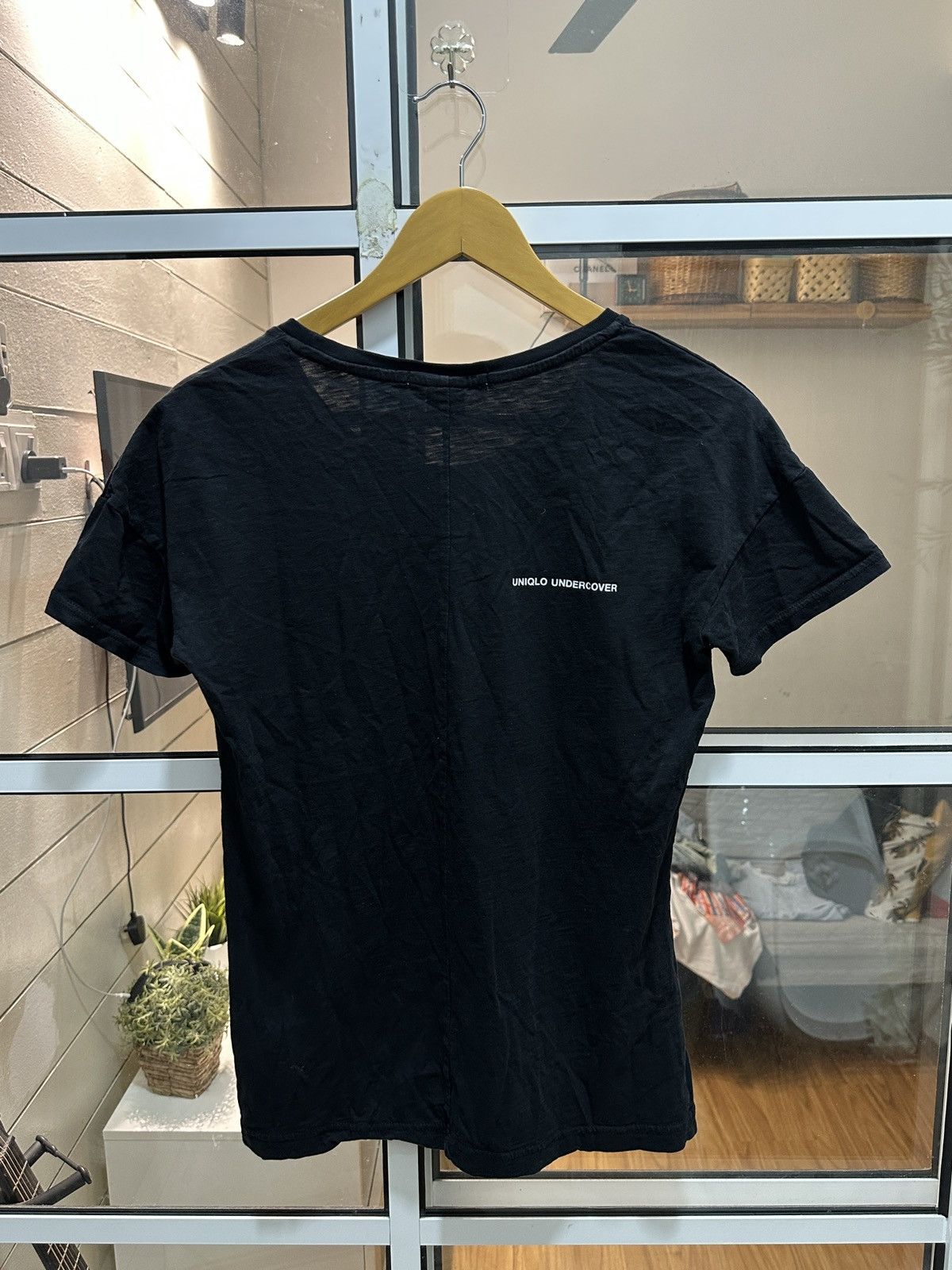 Undercover × Uniqlo Uniqlo Undercover Snow White Witch Disney Shirt Size US M / EU 48-50 / 2 - 7 Thumbnail
