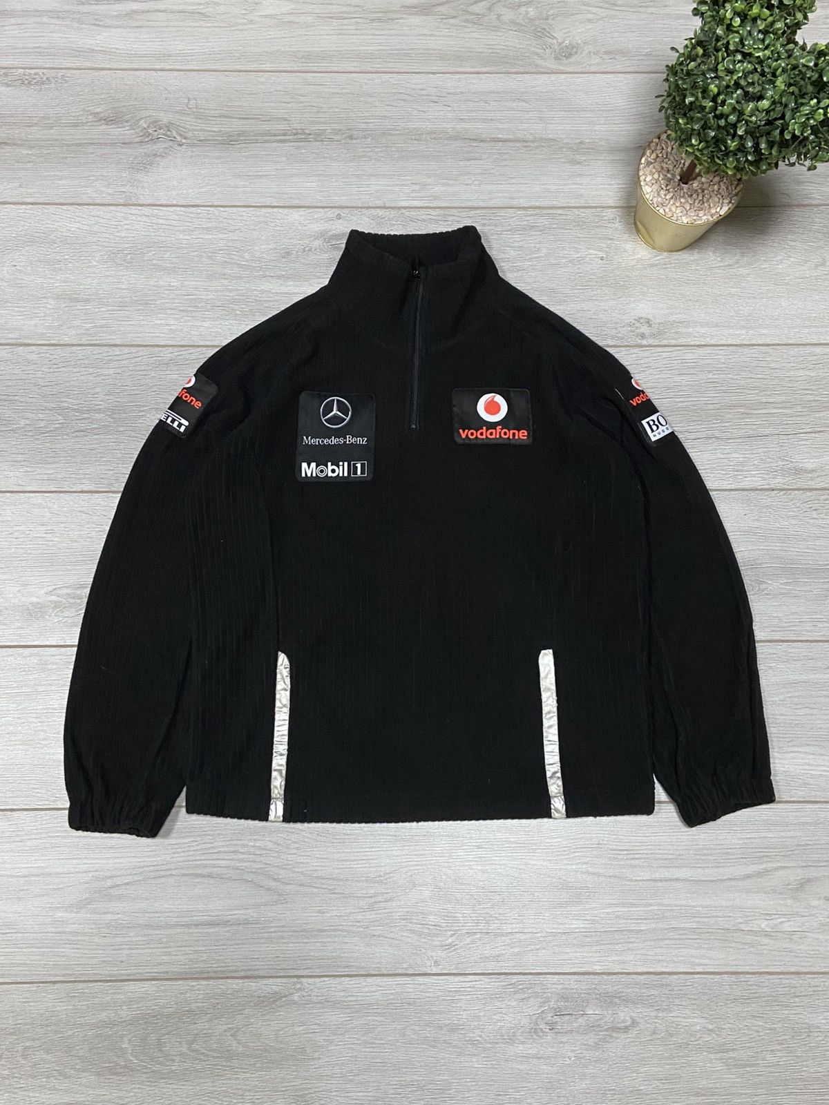 Hugo Boss Vintage Hugo Boss Vodafone McLaren Mercedes Half Zip Sweater Size US L / EU 52-54 / 3 - 1 Thumbnail