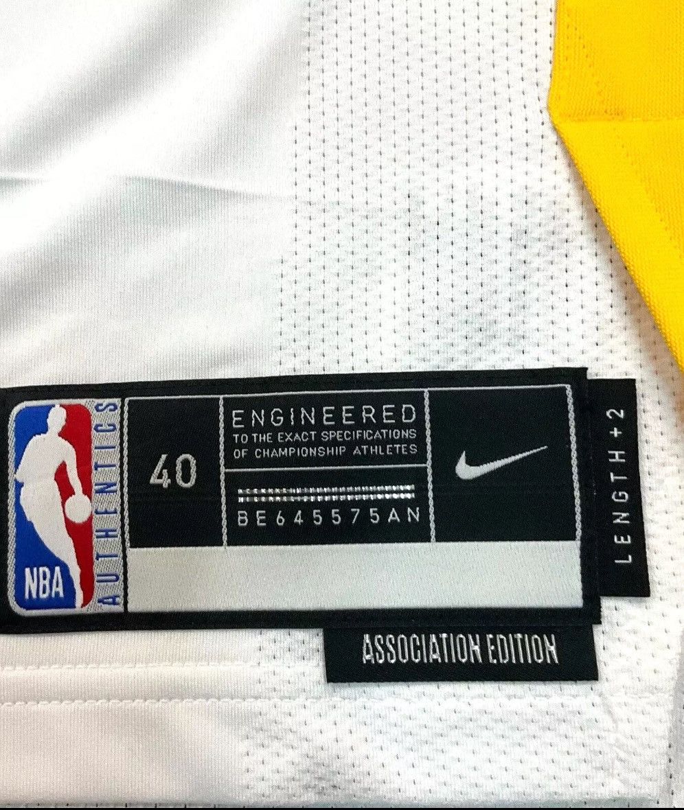 NBA × Nike Stephen Curry “30” Golden State Warriors Association Edition Size US S / EU 44-46 / 1 - 4 Thumbnail