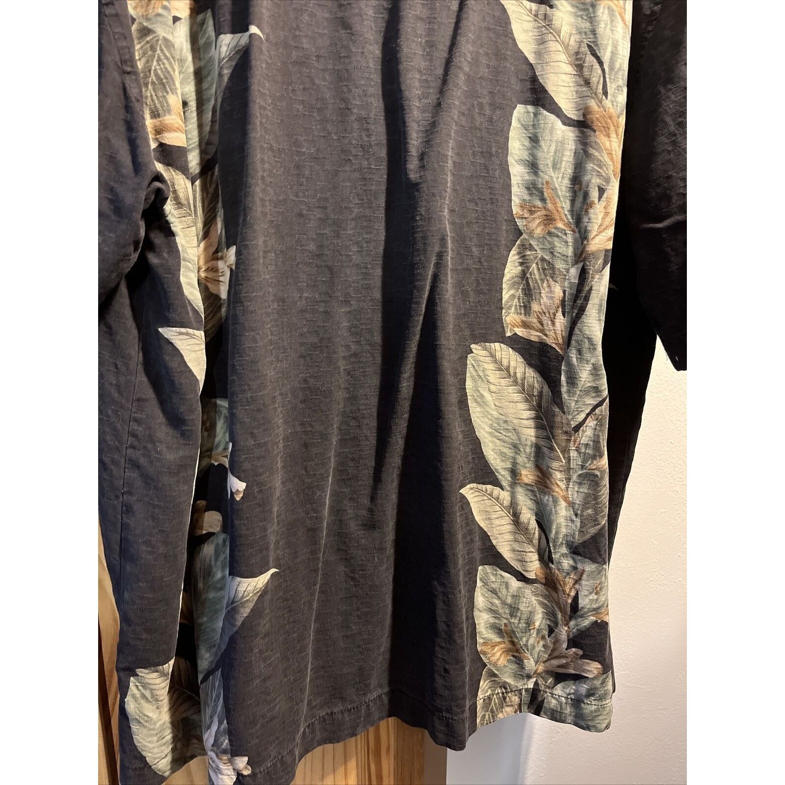 Other Jamaica Jaxx Men’s XL Black Floral Silk SS Hawaiian Shirt Size US XL / EU 56 / 4 - 10 Thumbnail