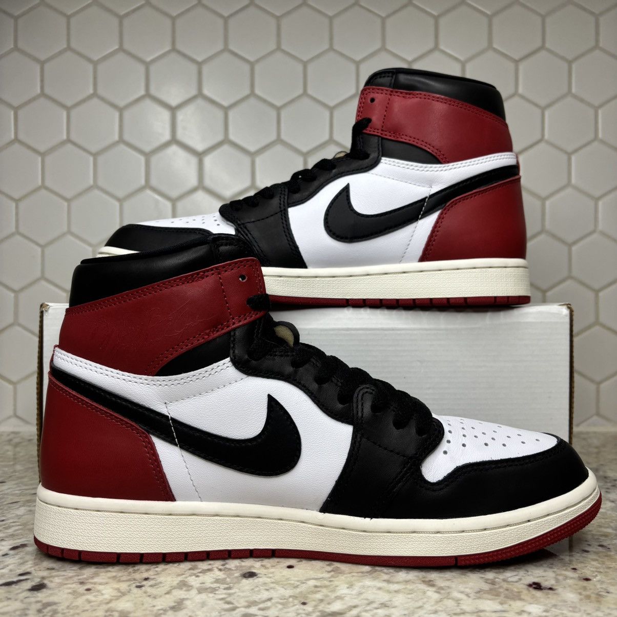 Jordan Brand Size 10 -Jordan 1 High Black Toe Reimagined Worn Once No Box Size US 10 / EU 43 - 2 Thumbnail