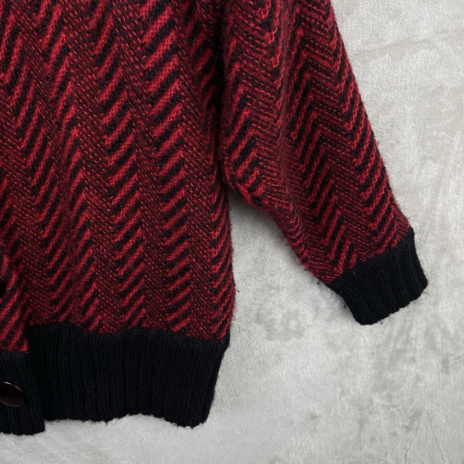 Other Vintage Saito Mohair Chevron Cardigan Red Black 80s Grail Size S / US 4 / IT 40 - 6 Thumbnail