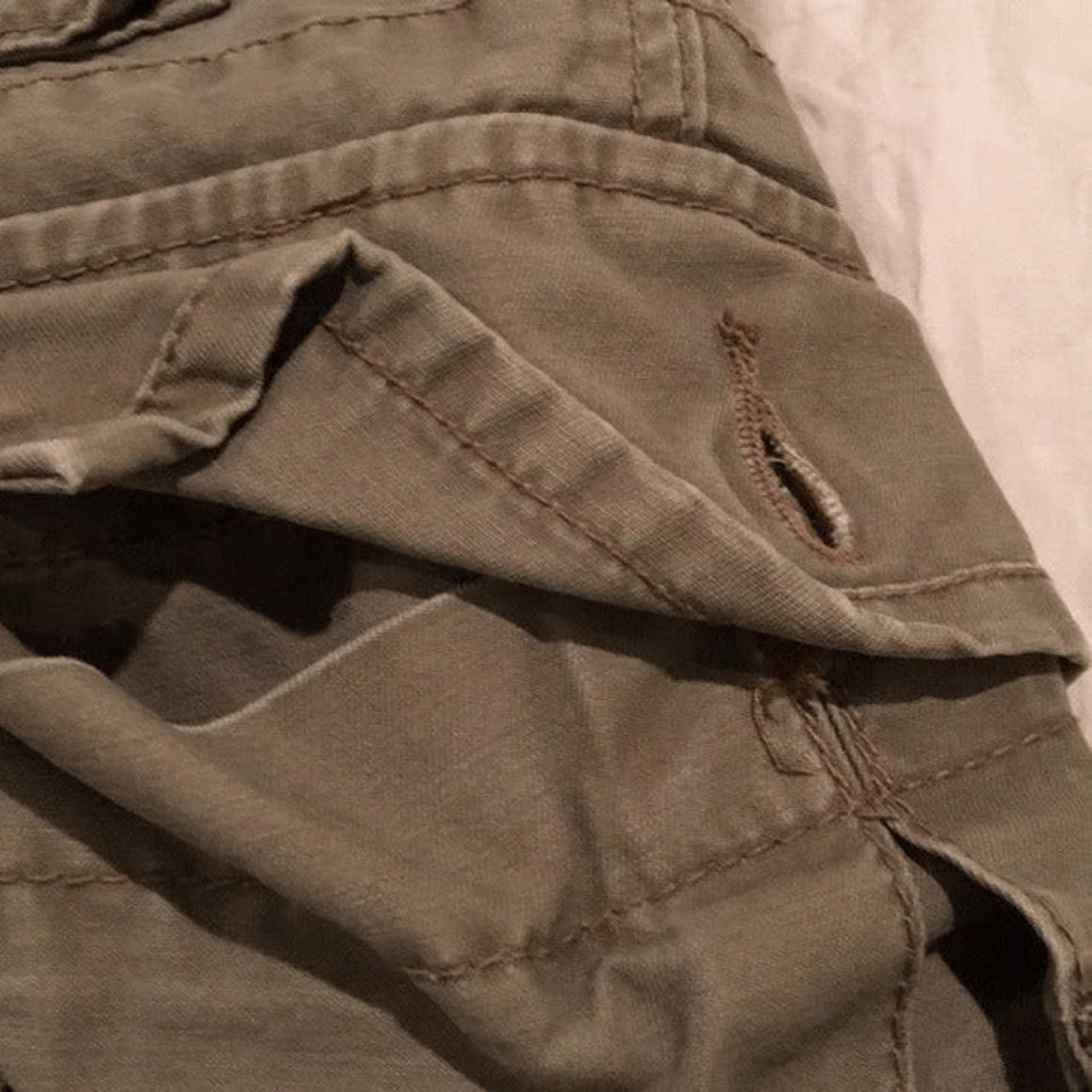 Levi's Levi’s Classic Tan Cargo Shorts - Khaki Utility Size US 32 / EU 48 - 6 Thumbnail