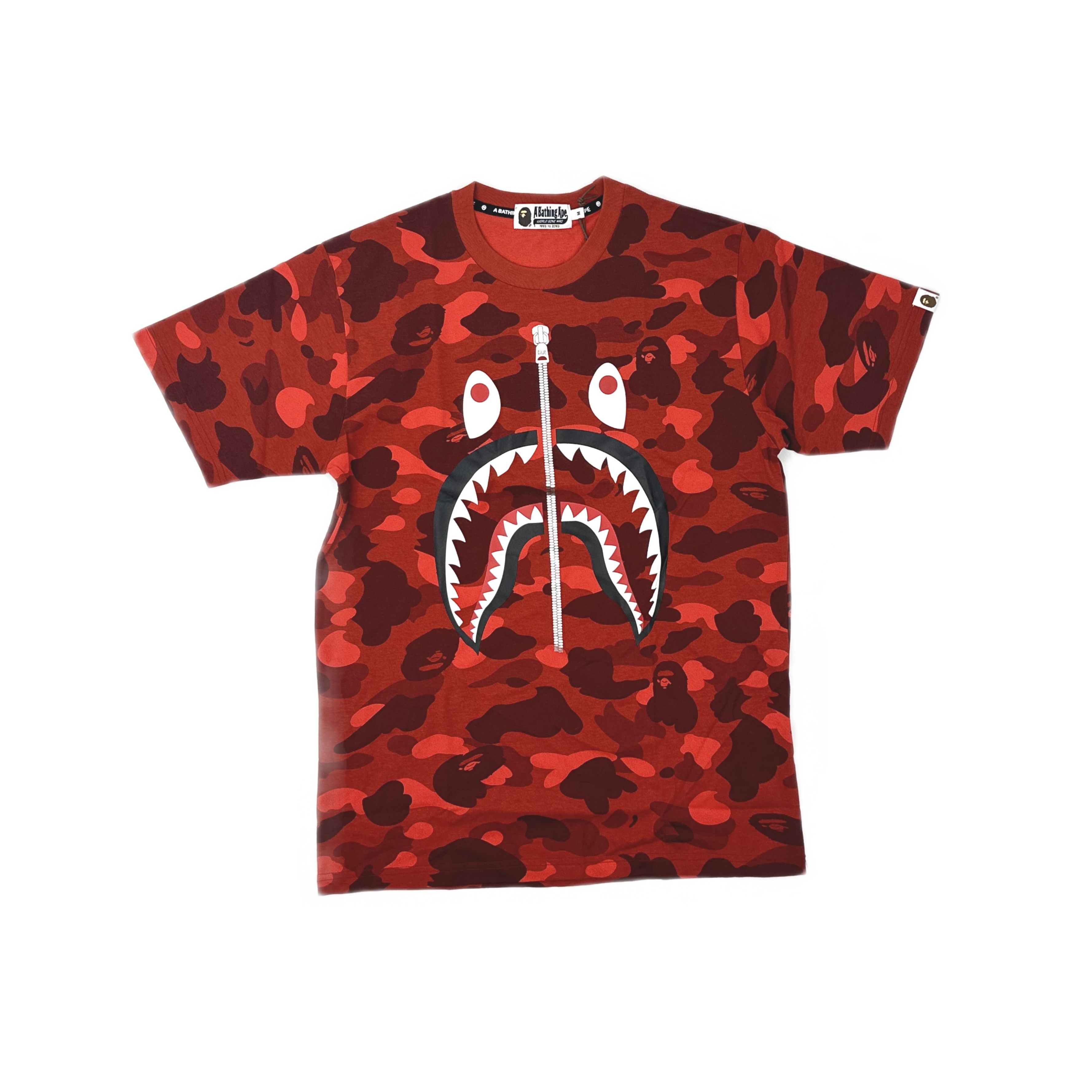 Bape A Bathing Ape Color Camo Shark T-Shirt M Size US M / EU 48-50 / 2 - 1 Thumbnail