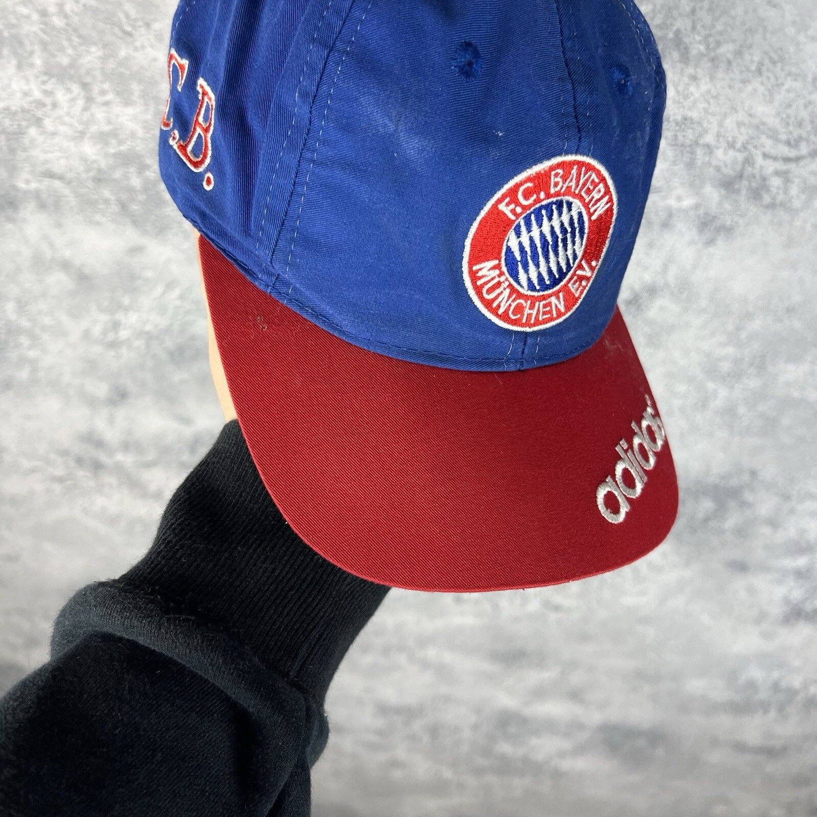 Adidas Adidas Fc Bayern Munchen Vintage Cap Men's One Size ` Size ONE SIZE - 3 Thumbnail
