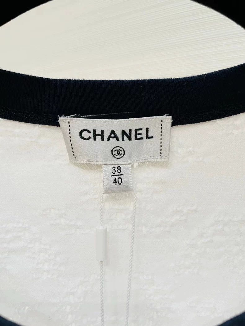 Chanel Chanel Hollow-out logo short sleeves Nextarrow-2505 Size XS / US 0-2 / IT 36-38 - 2 Thumbnail