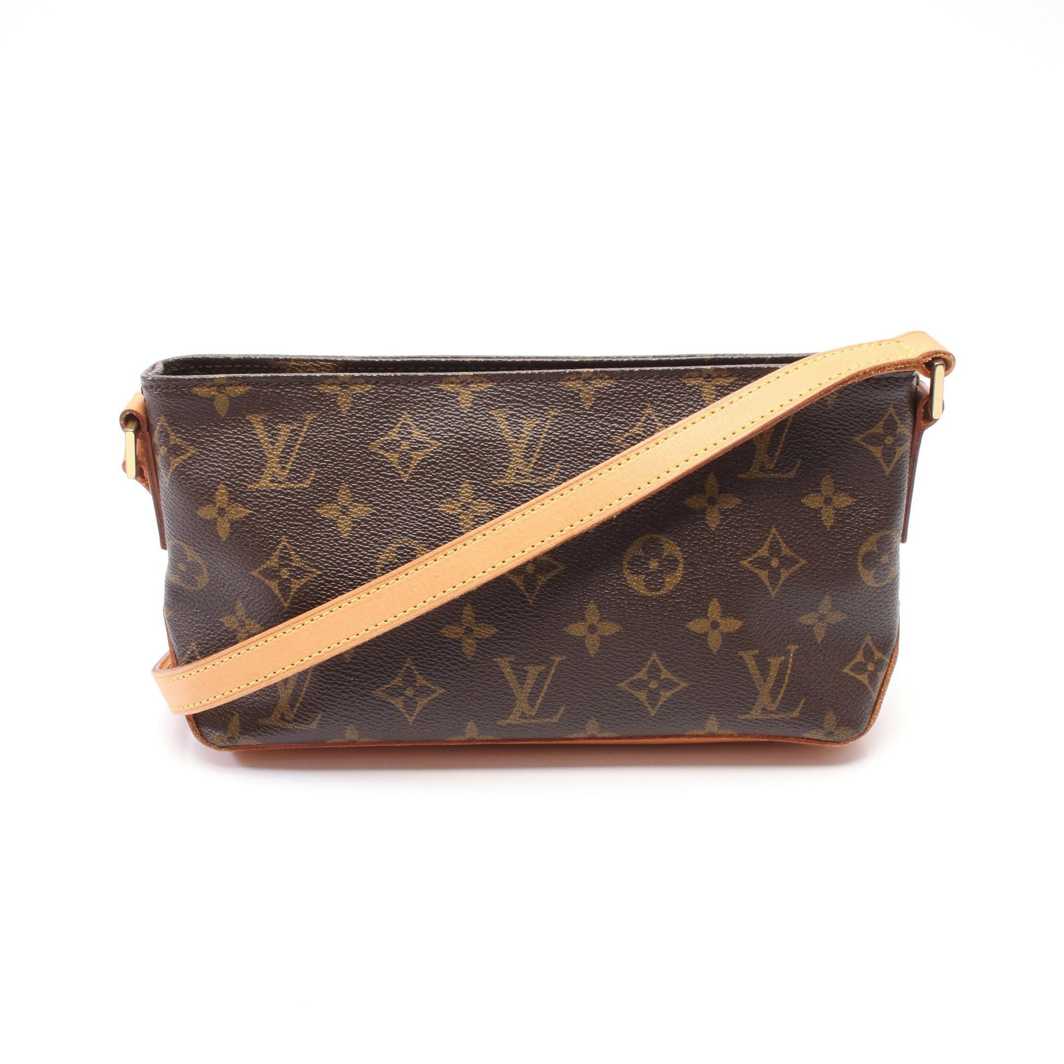 Louis Vuitton Louis Vuitton Trotteur Monogram Shoulder Bag Leather Brown Size ONE SIZE - 1 Thumbnail