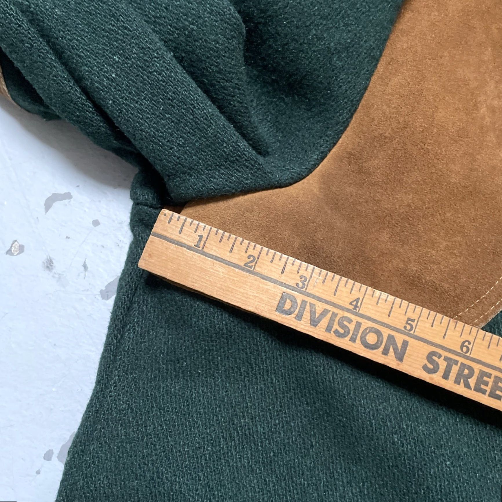 Vintage Vintage Montgomery Ward Wool Suede Leather Shooting Hunting Jacket XL Unisex Adults Green 80s Workwear Outdoor Military Fishing Hunting Pattern Size US XL / EU 56 / 4 - 3 Thumbnail