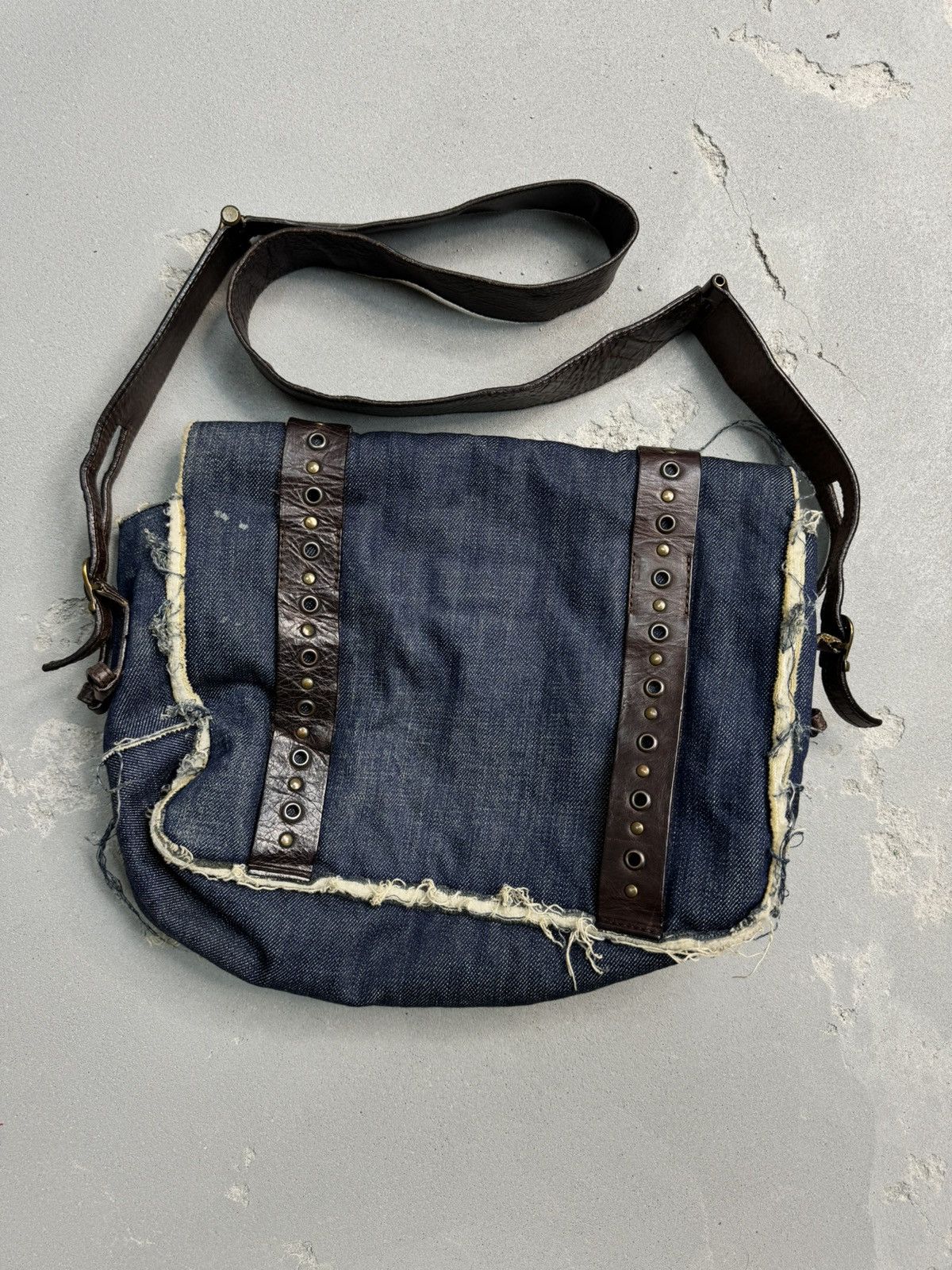 Dolce & Gabbana RARE💥Dolce & Gabbana Messenger Bag Only For Japan Market Size ONE SIZE - 2 Thumbnail