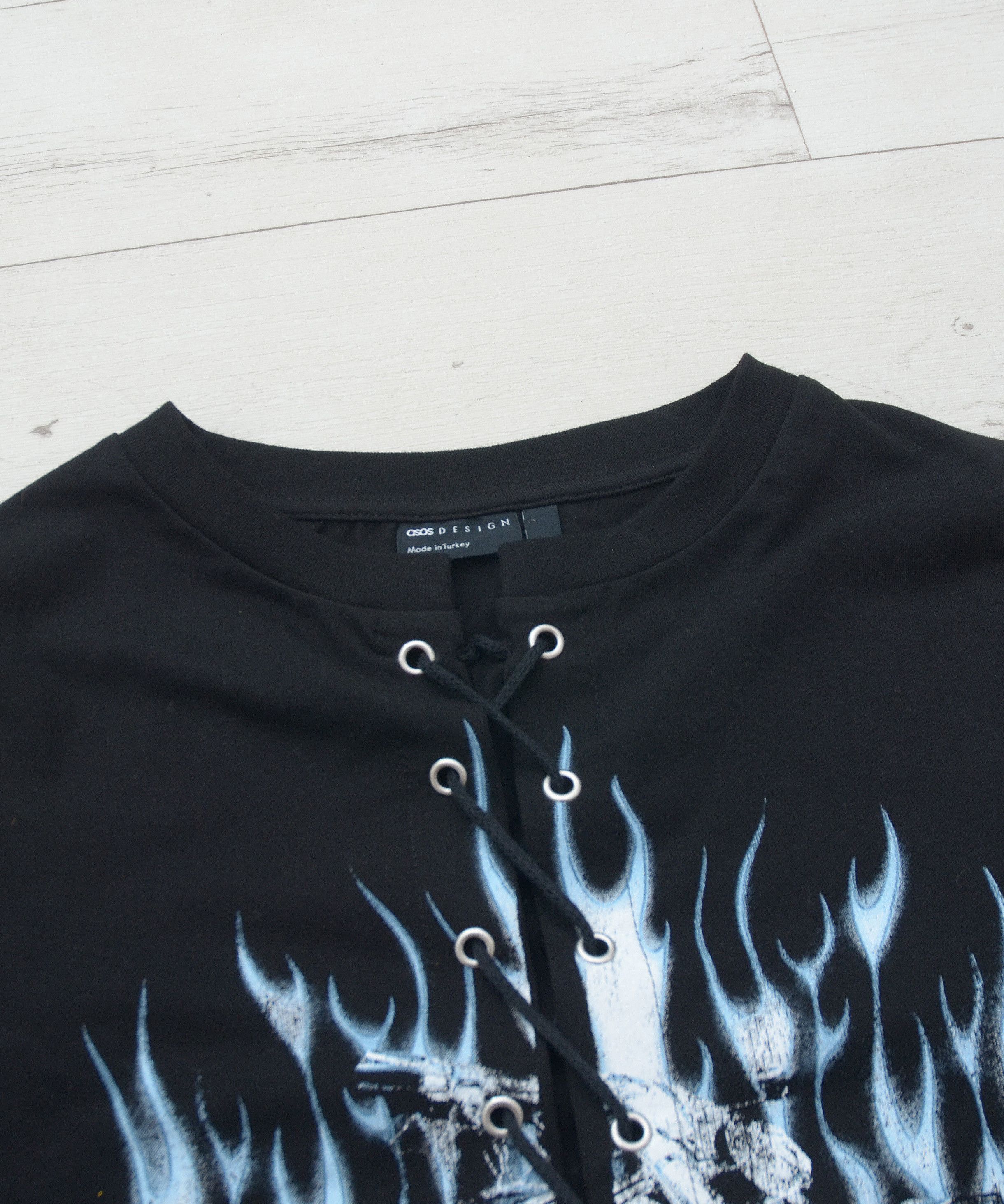 Asos × Vintage ASOS DESIGN Long sleeve top lace up and Rock Graphic Y2K Size US M / EU 48-50 / 2 - 10 Thumbnail