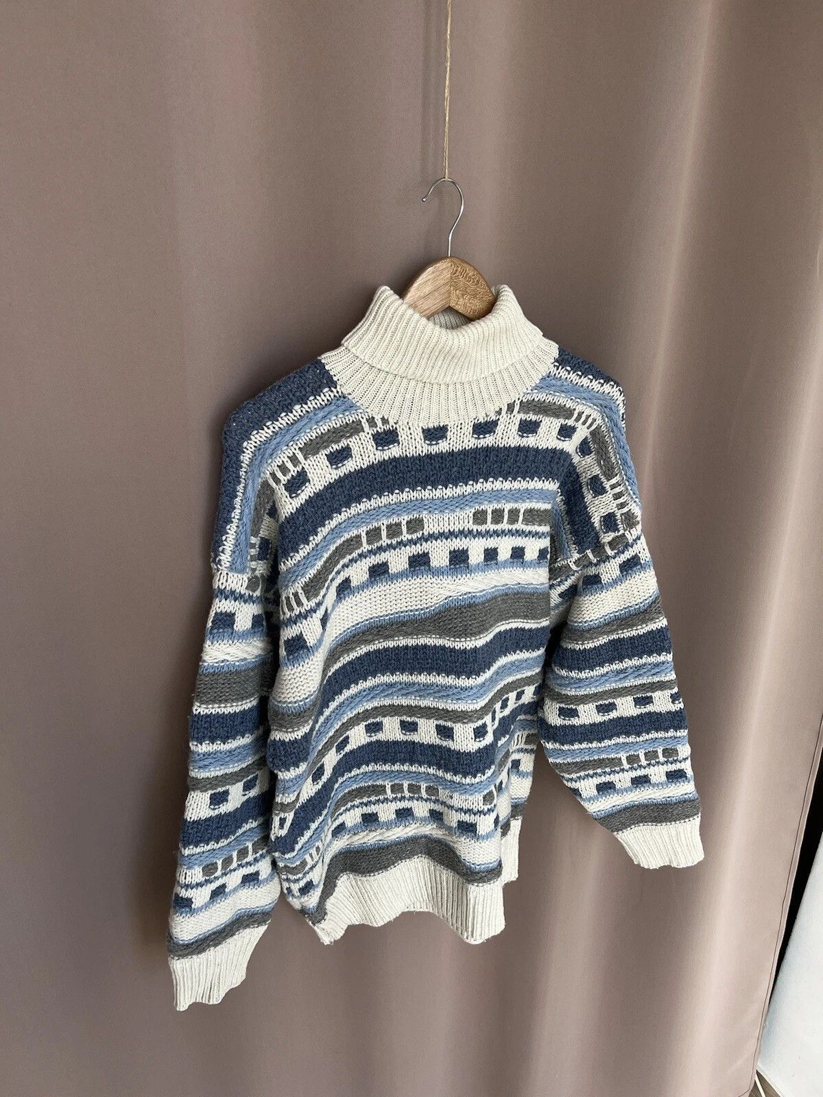 Coogi Coogi Australia Knit Sweater Mens Size L/XL Heavy Vintage Size US L / EU 52-54 / 3 - 5 Thumbnail