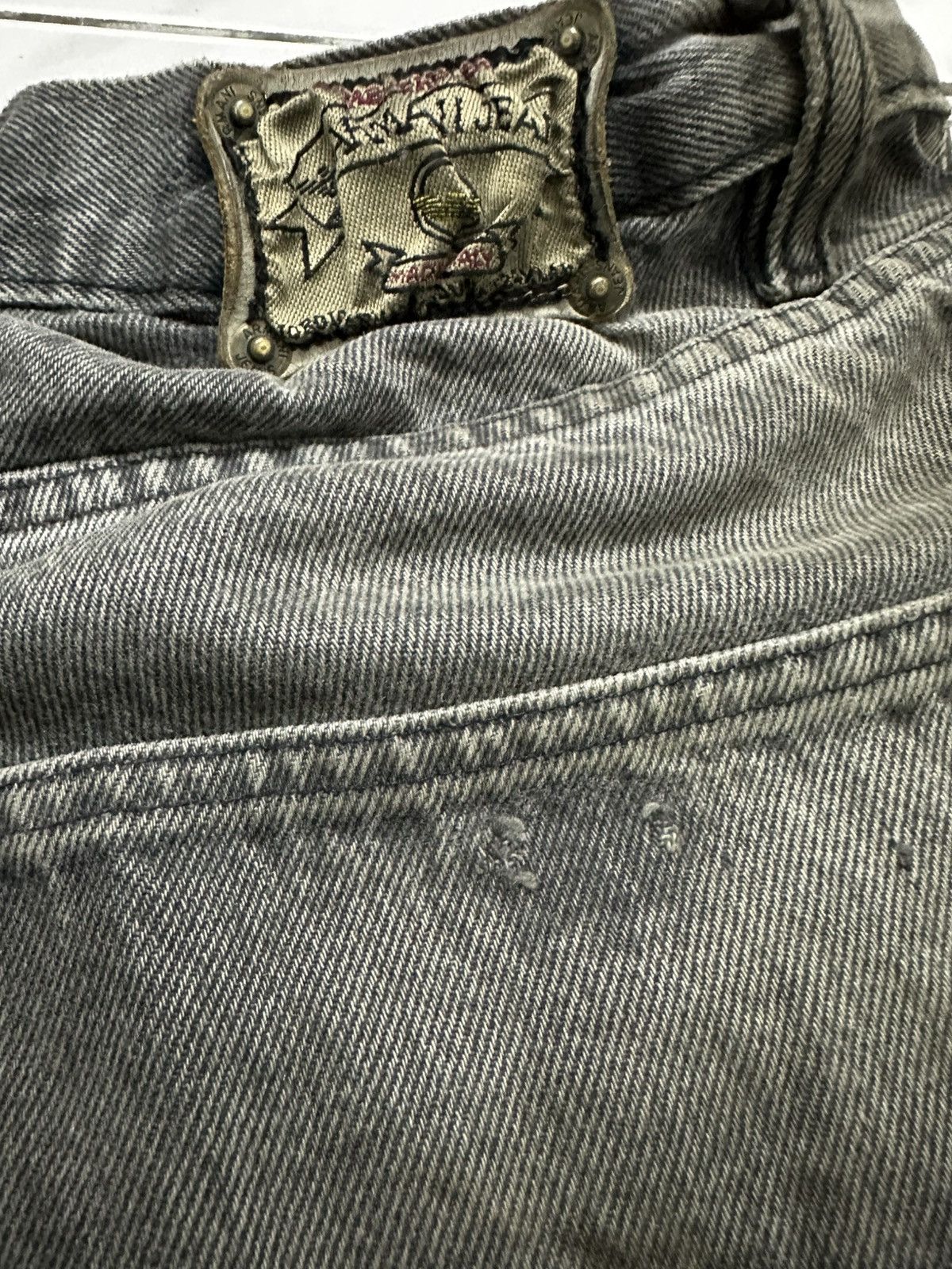 Giorgio Armani Vintage Armani Jeans Black Denim Distressed Size US 37 - 3 Thumbnail