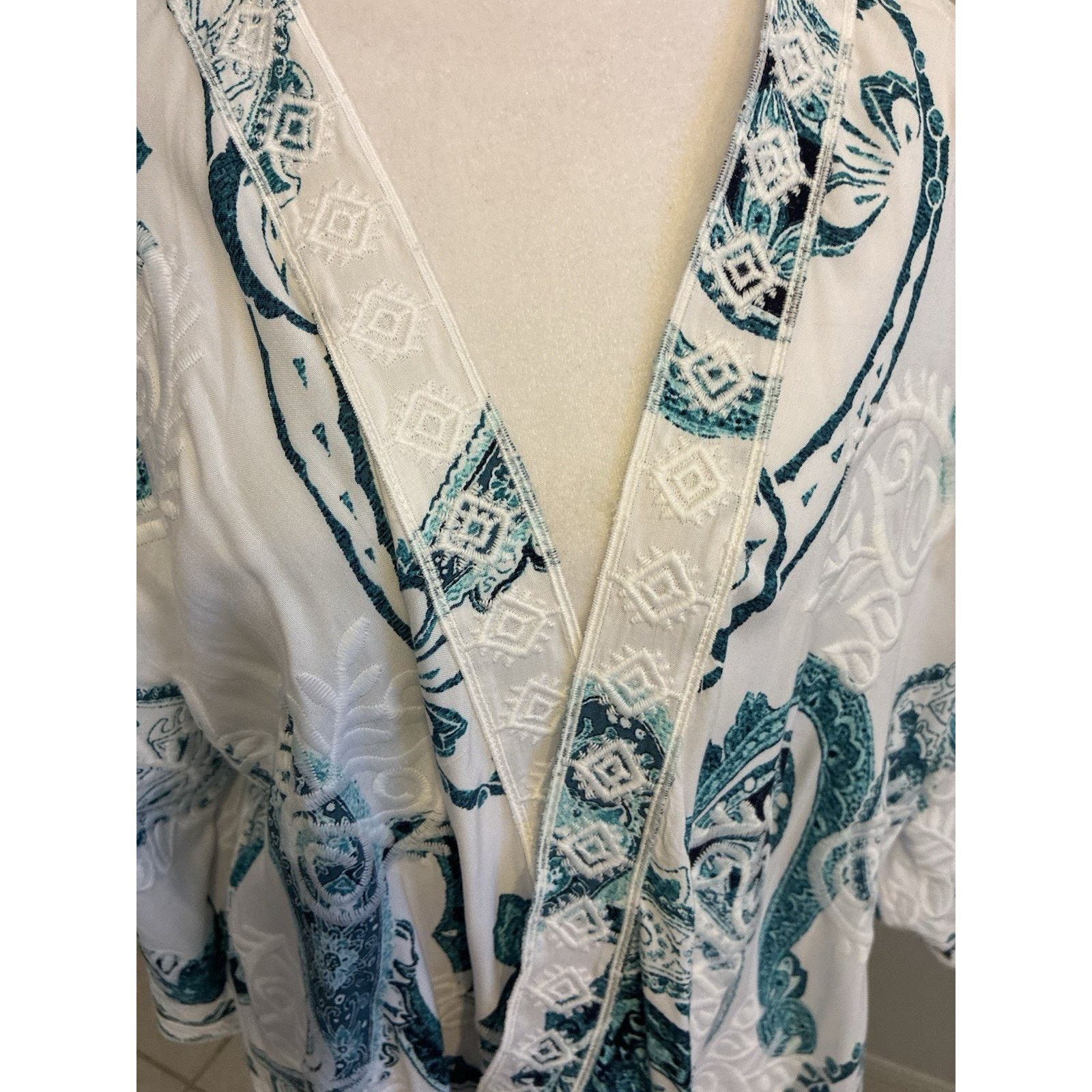 Chicos Chico's Paisley Embroidered teal Cardigan Kimono Duster L Size L / US 10 / IT 46 - 11 Thumbnail