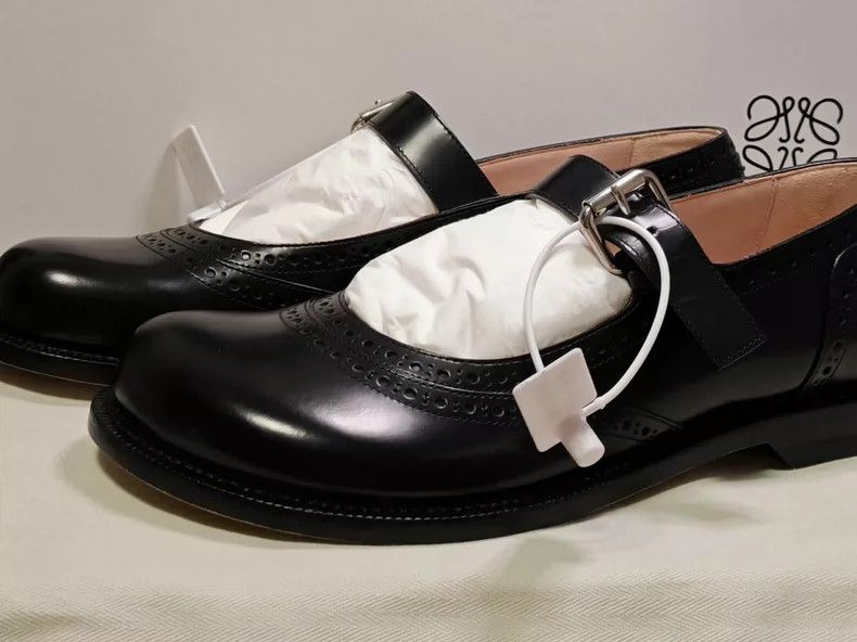 Loewe LOEWE Leather round toe fashion flat heels Mary Jane shoes Size US 7.5 / IT 37.5 - 1 Thumbnail