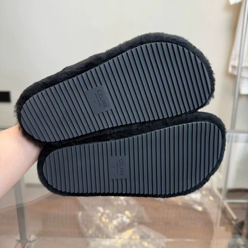 Celine CELINE Triomphe Sheepskin Slippers Size 37 Size US 6 / IT 36 - 8 Thumbnail
