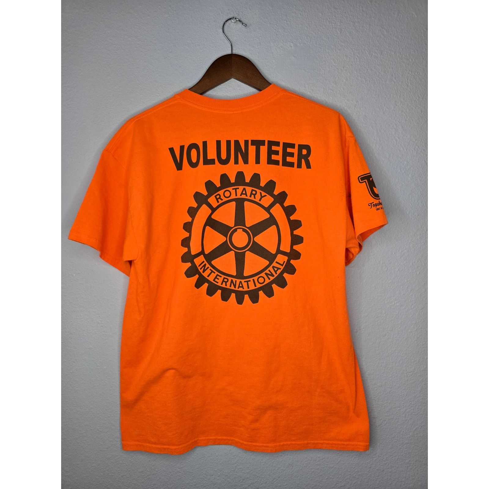 Gildan Peach Festival Orange Fort Collins Volunteer Festival Shirt Size US L / EU 52-54 / 3 - 5 Thumbnail