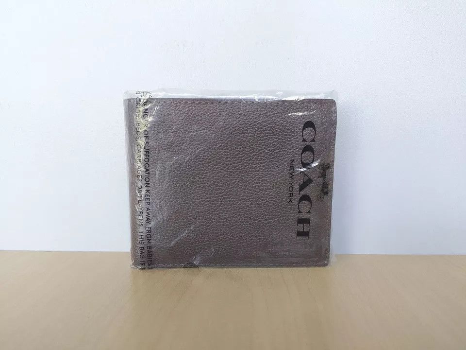 Coach Coach 3 - IN - 1 Leather Wallet T 0556 Size ONE SIZE - 2 Thumbnail