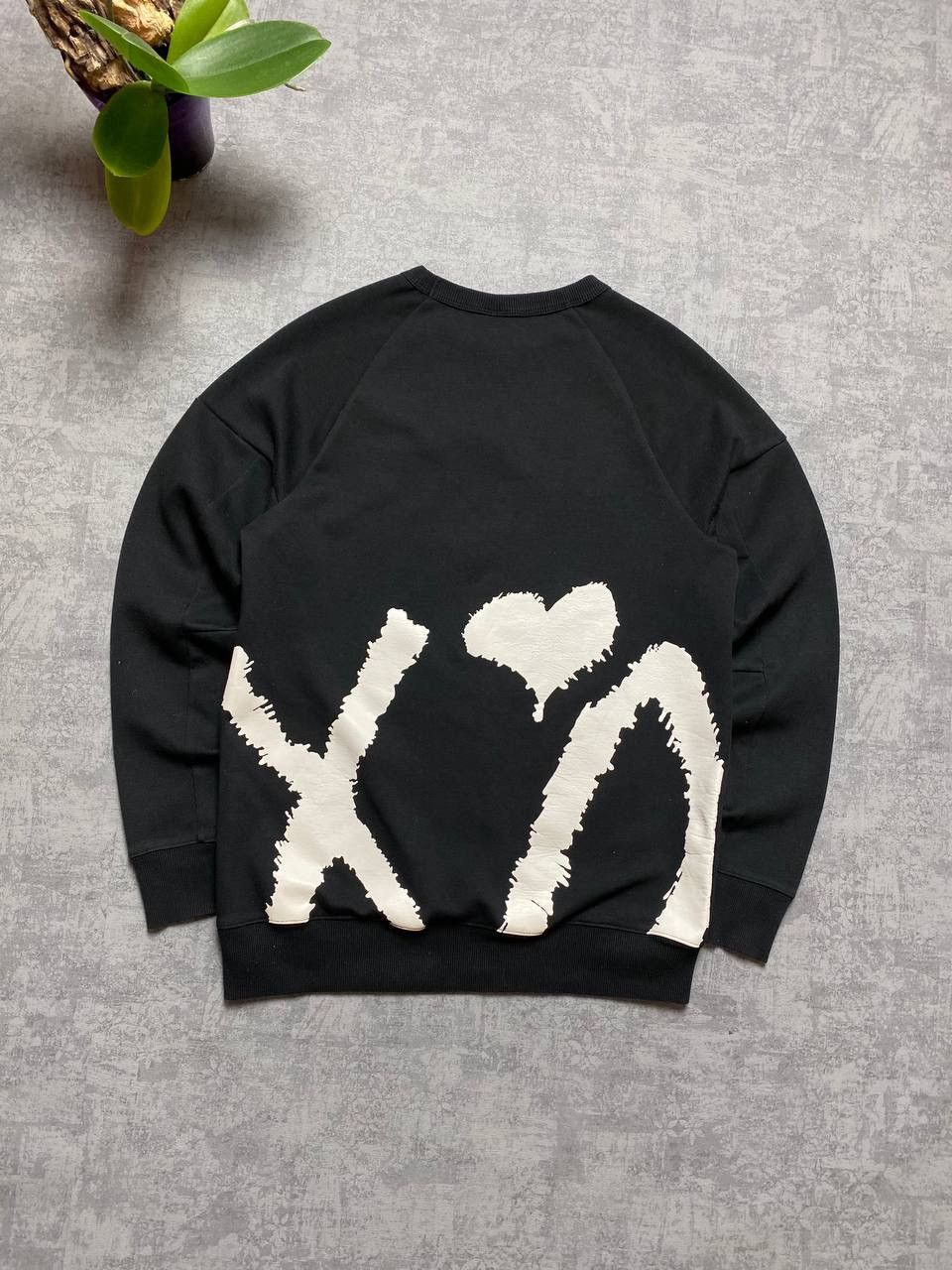 XO H&M x The Weeknd XO Big Logo Crewneck Sweatshirt Size US S / EU 44-46 / 1 - 10 Thumbnail