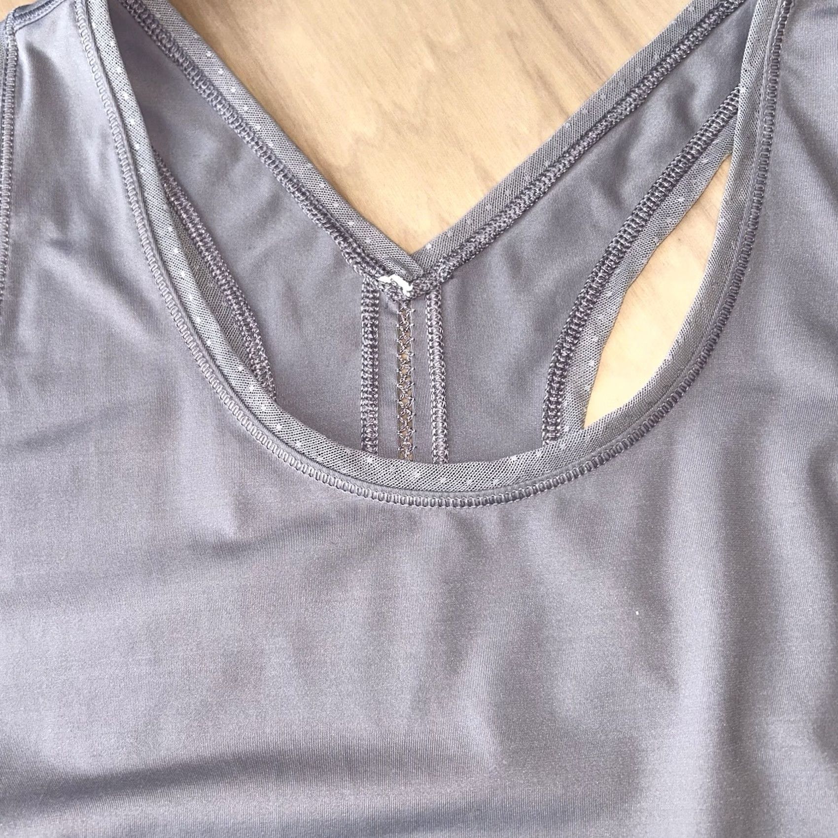 Lululemon Lululemon Embodiment Tank Top Shirt Women’s 6 Size M / US 6-8 / IT 42-44 - 2 Thumbnail