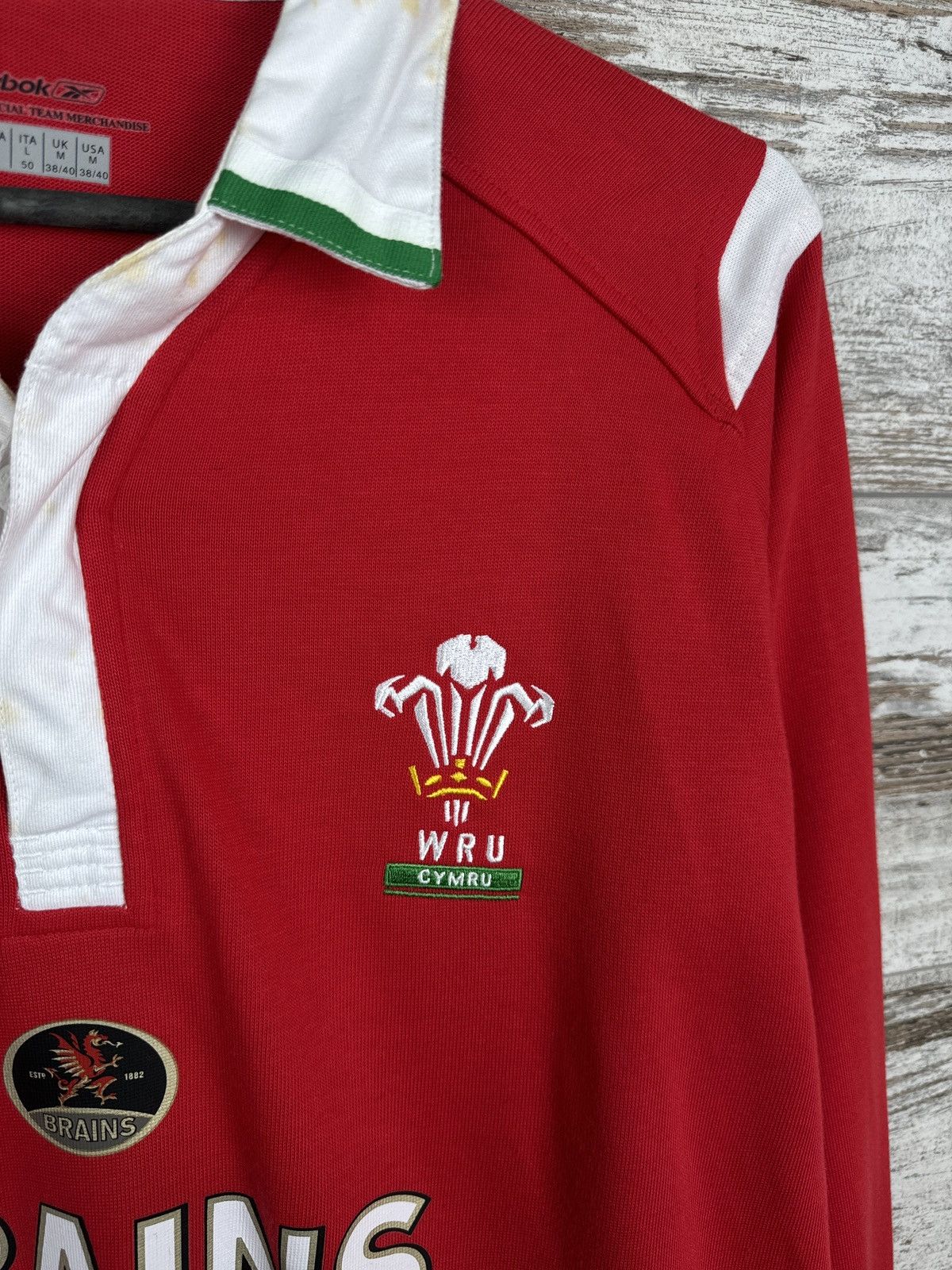 Reebok Mens Vintage Reebok 00s Wales rugby shirt jersey sweatshirt Size US L / EU 52-54 / 3 - 9 Thumbnail