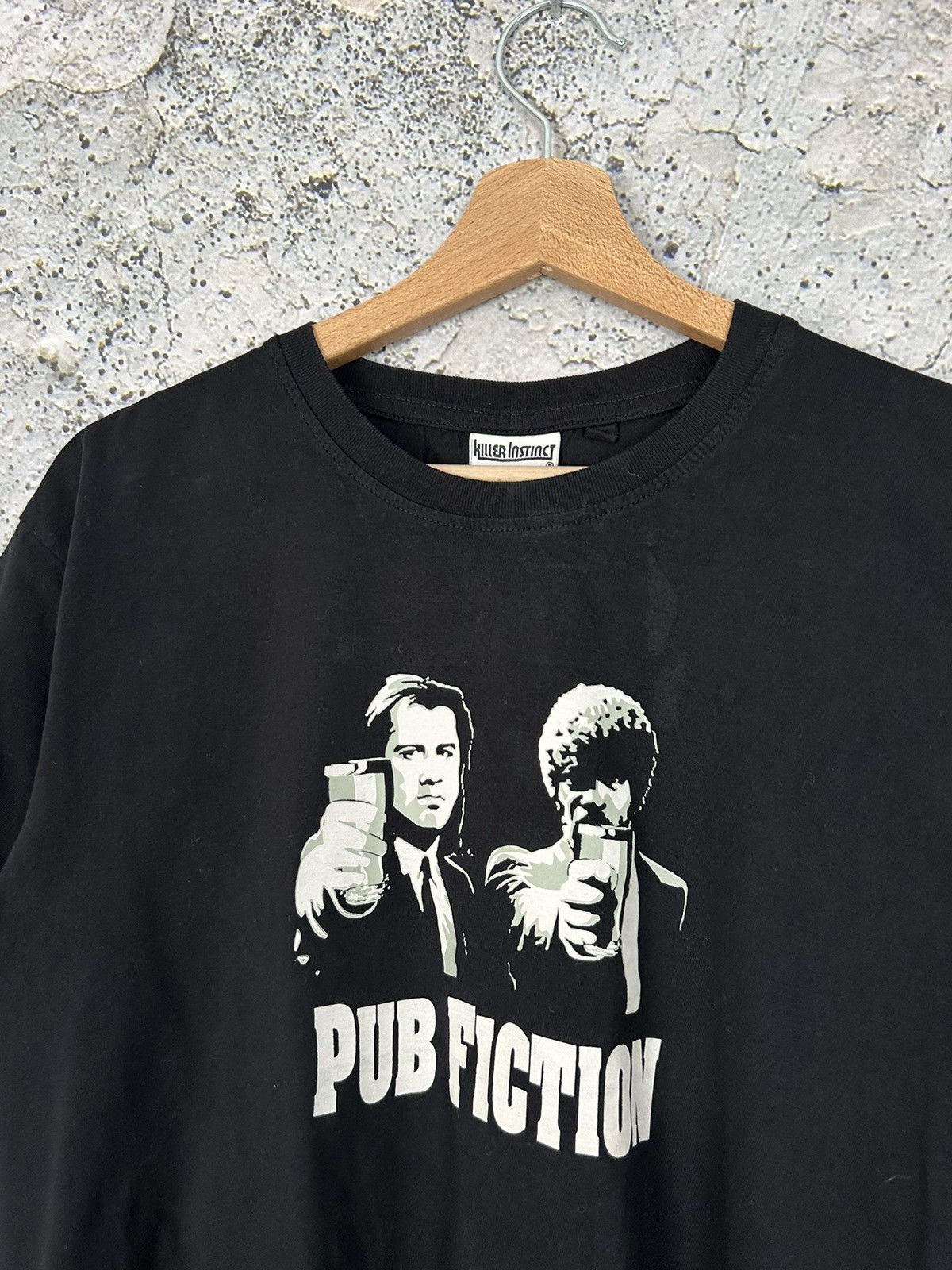 Vintage Pub Fiction Humor Movie Graphic Tee Vintage Size US XL / EU 56 / 4 - 3 Thumbnail