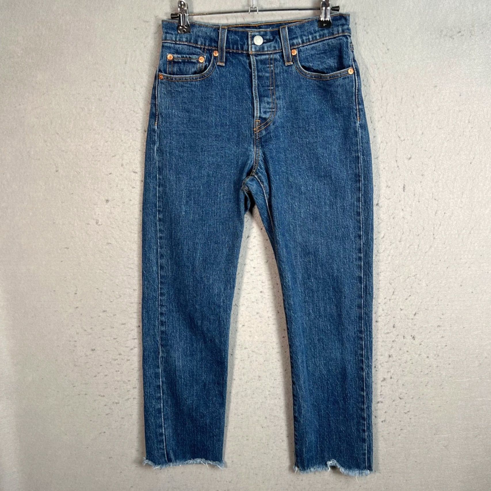 Levi's Levis Wedgie Straight High-Rise Jeans Womens 25 Blue Denim Denim Jeans 90s Vintage 5-Pocket Design Front Button Womens Size 42" / US 20 - 2 Thumbnail
