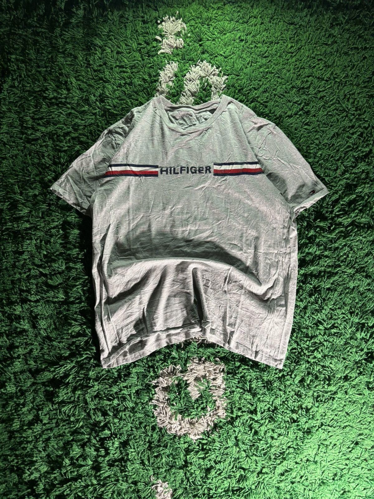 Tommy Hilfiger 2010s Tommy Hilfiger Stripes Tee Size US L / EU 52-54 / 3 - 2 Thumbnail