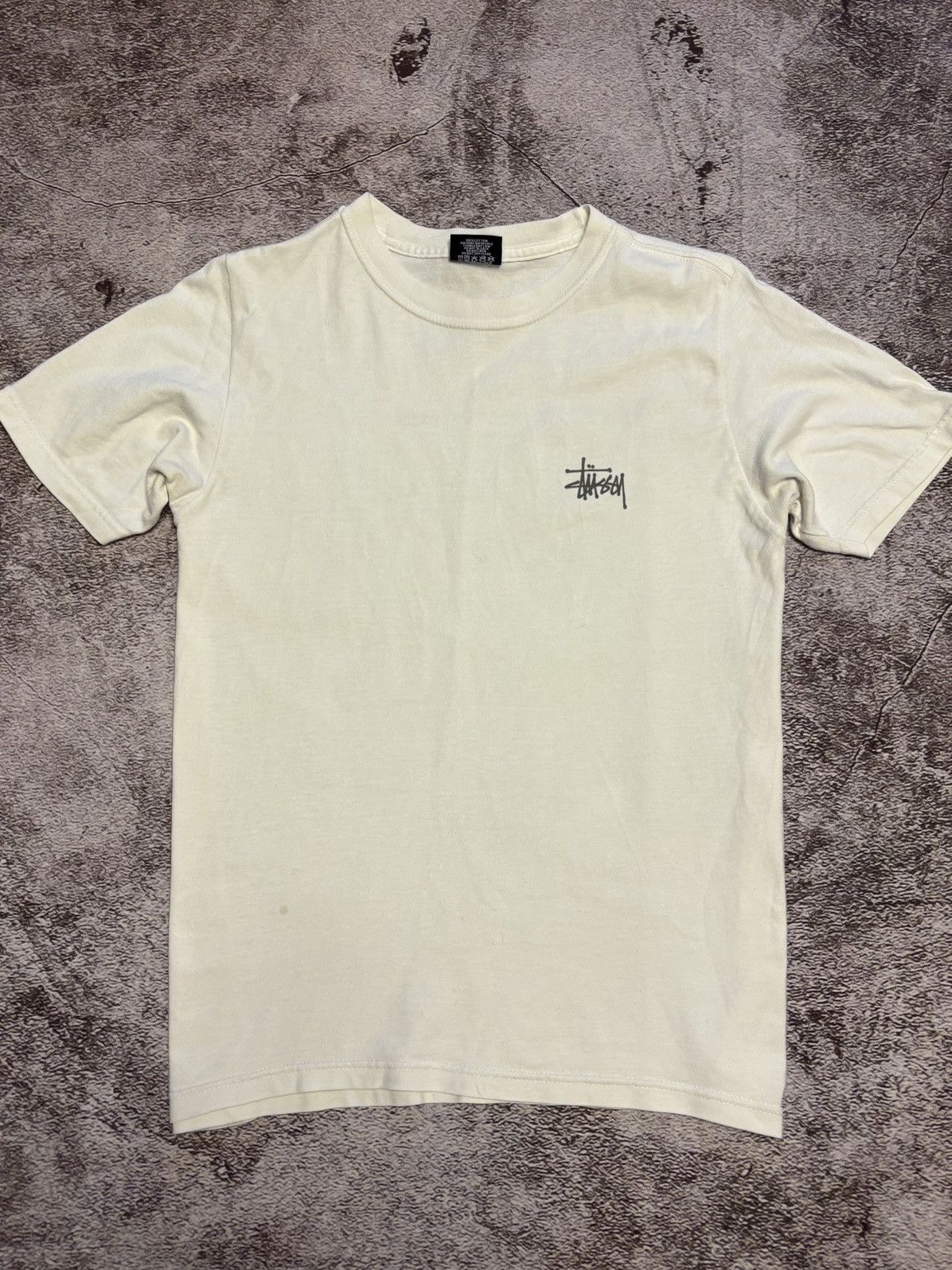 Stussy Cream White Stüssy Stussy T-shirt with black big logo Size US S / EU 44-46 / 1 - 2 Thumbnail