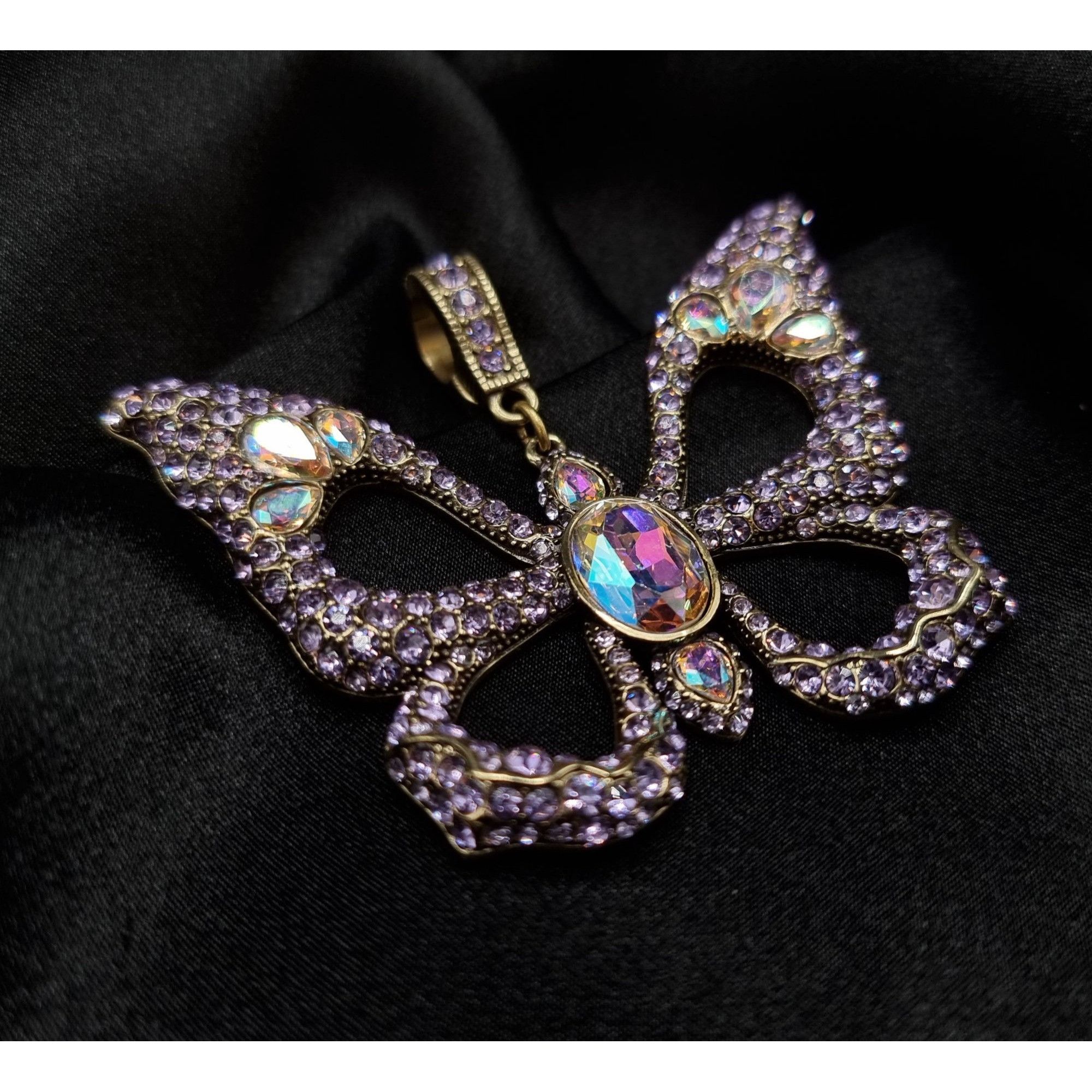 Vintage Heidi Daus Butterfly Crystal Pendant Gold-Tone Purple & Auro Size ONE SIZE - 4 Thumbnail