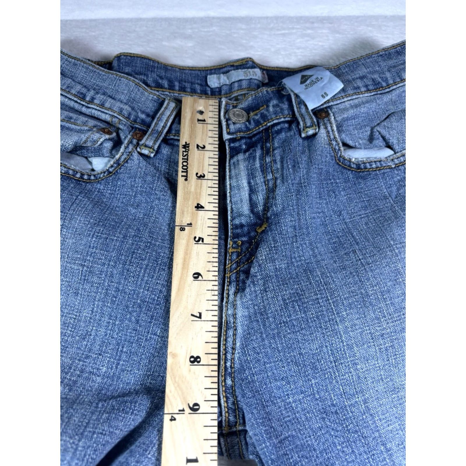 Levi's VINTAGE Levi's 515 Jeans Women's Size 6 Bootscut Blue Medium Wash Denim Flare 90s Size 28" / US 6 / IT 42 - 3 Thumbnail