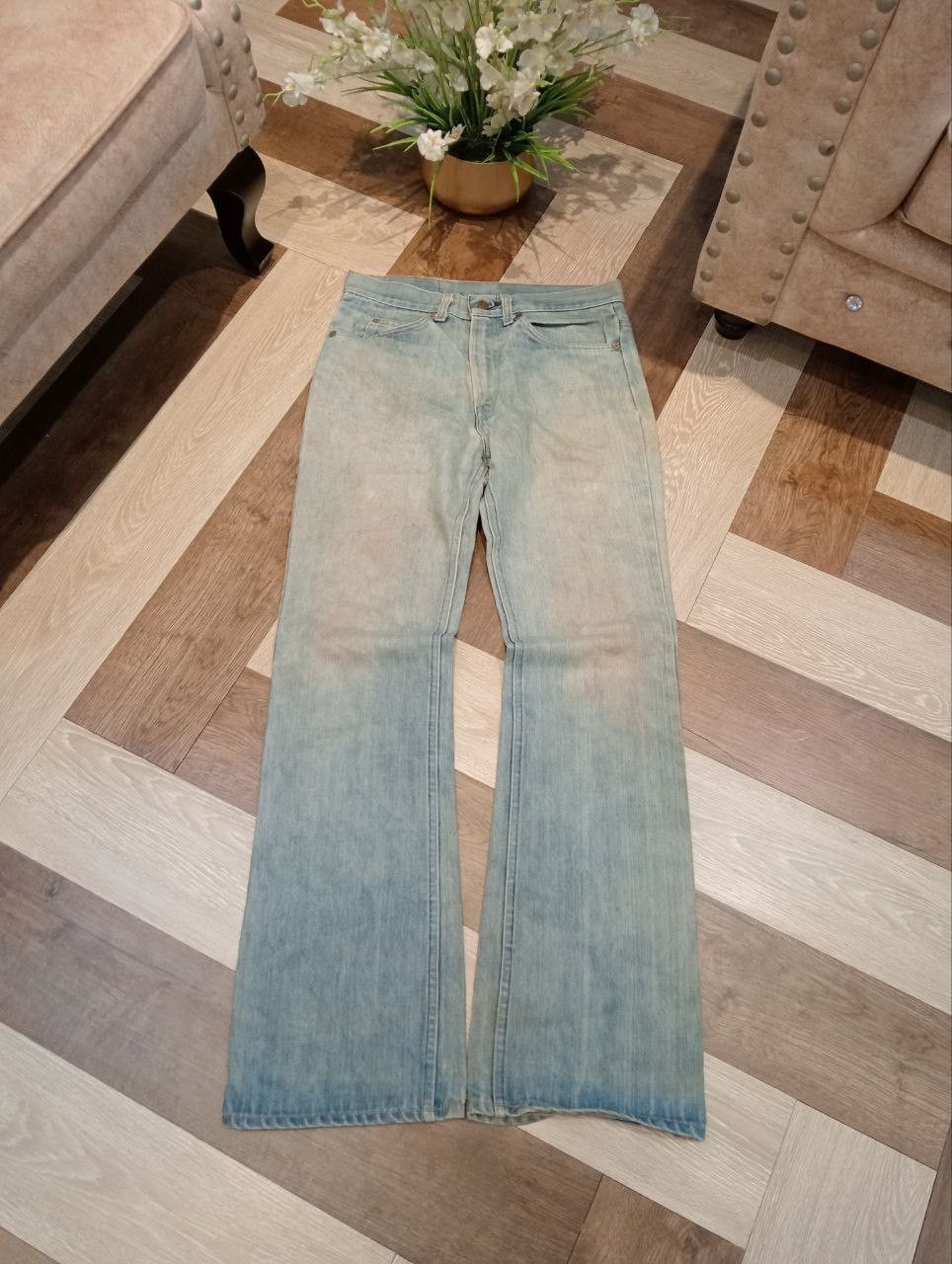 Levi's LEVI'S VINTAGE 517-0917 TOP #8 ORANGE TAB FLARED DENIM Size US 32 / EU 48 - 1 Thumbnail