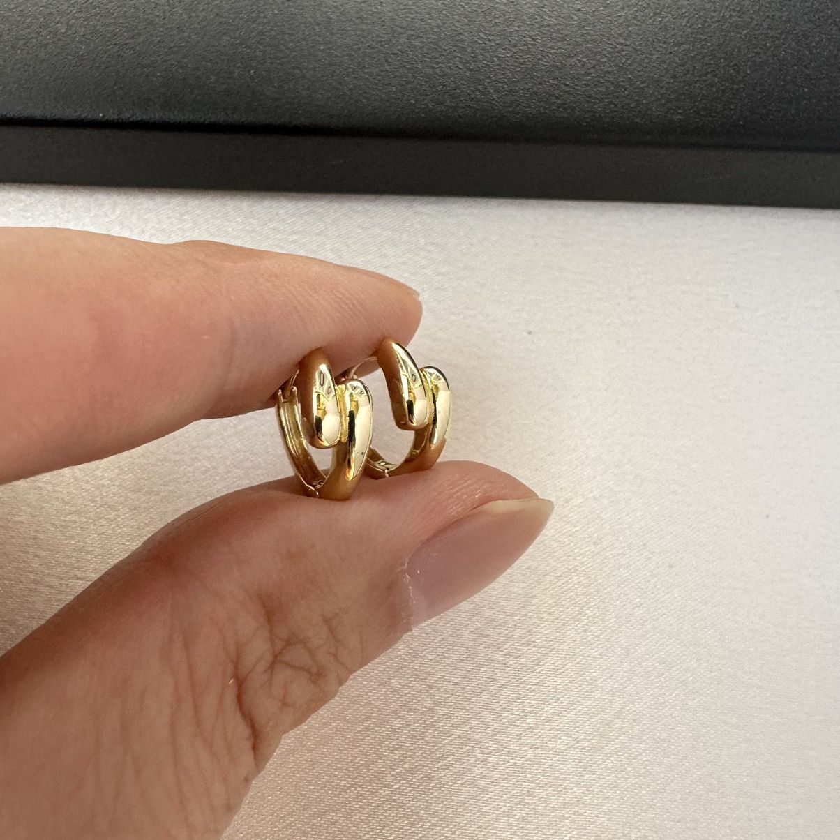 Designer × Other Small Gold Hoop Earrings for Women Size ONE SIZE - 4 Thumbnail