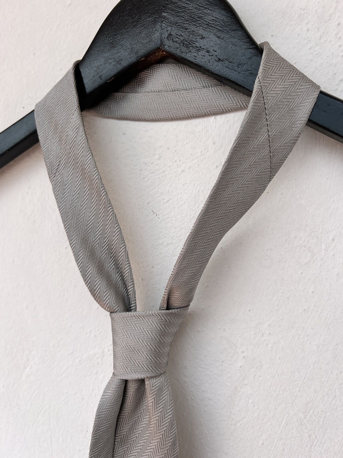 Valentino Valentino Silver Silk Tie Made in Italy Size ONE SIZE - 6 Thumbnail