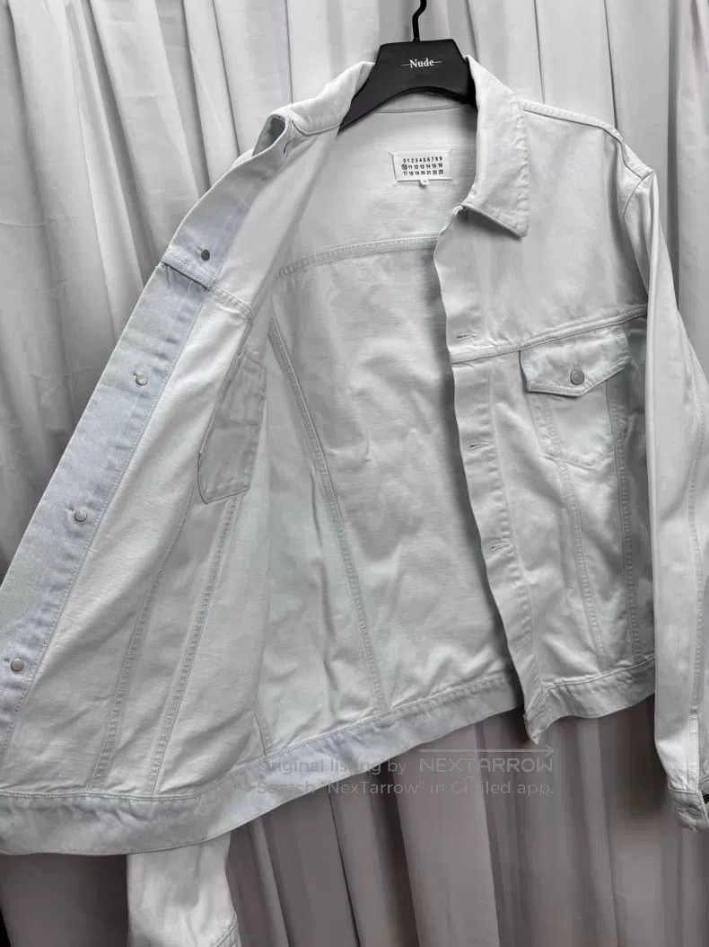 Maison Margiela Maison Margiela Distressed Denim Jacket with Painted Style Size US L / EU 52-54 / 3 - 5 Thumbnail