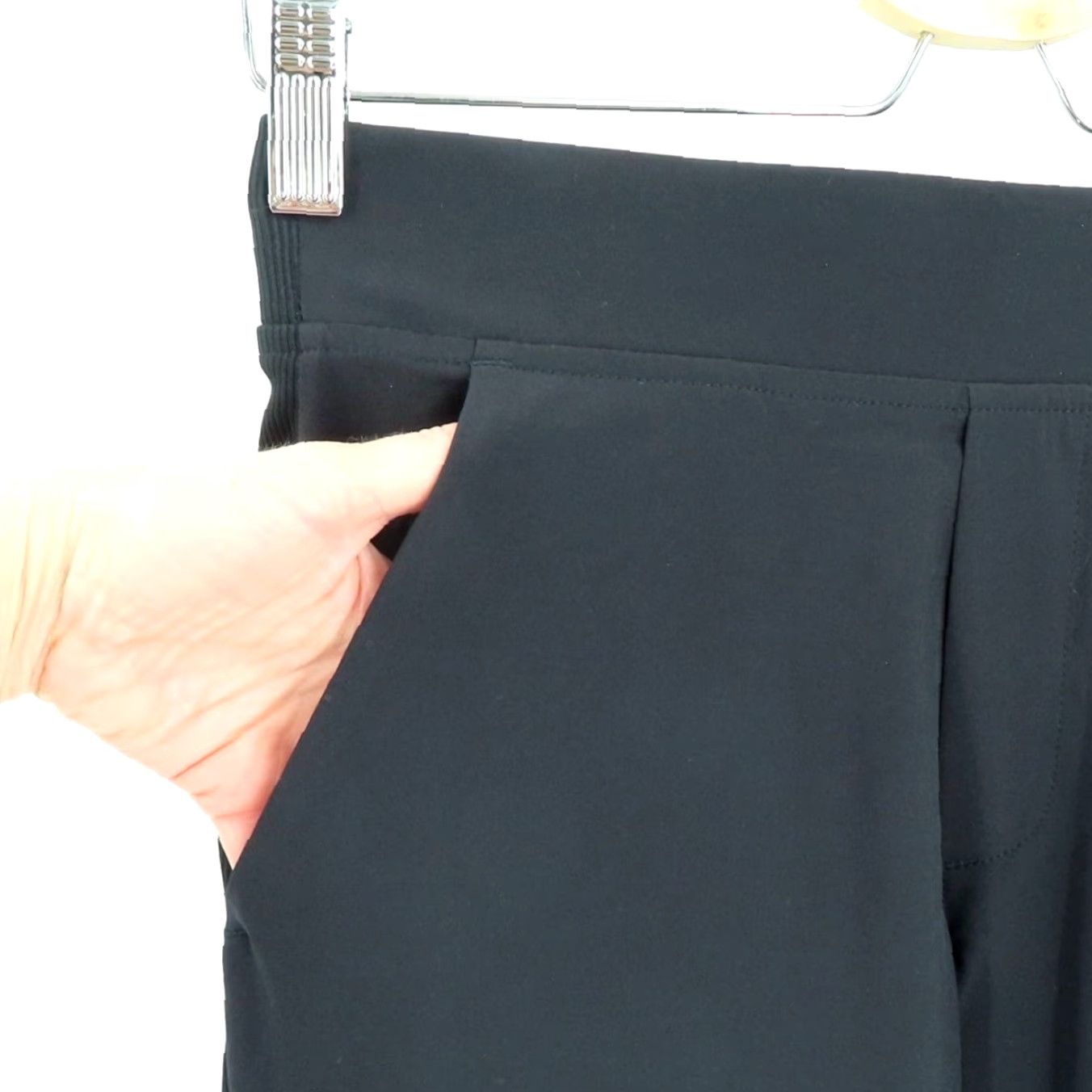 Athleta Athleta Women Brooklyn Mid Rise Ankle Pant Solid Black Pockets Activewear XS-Size 2 Regular Pants Athleisure Women Size 26" / US 2 / IT 38 - 3 Thumbnail