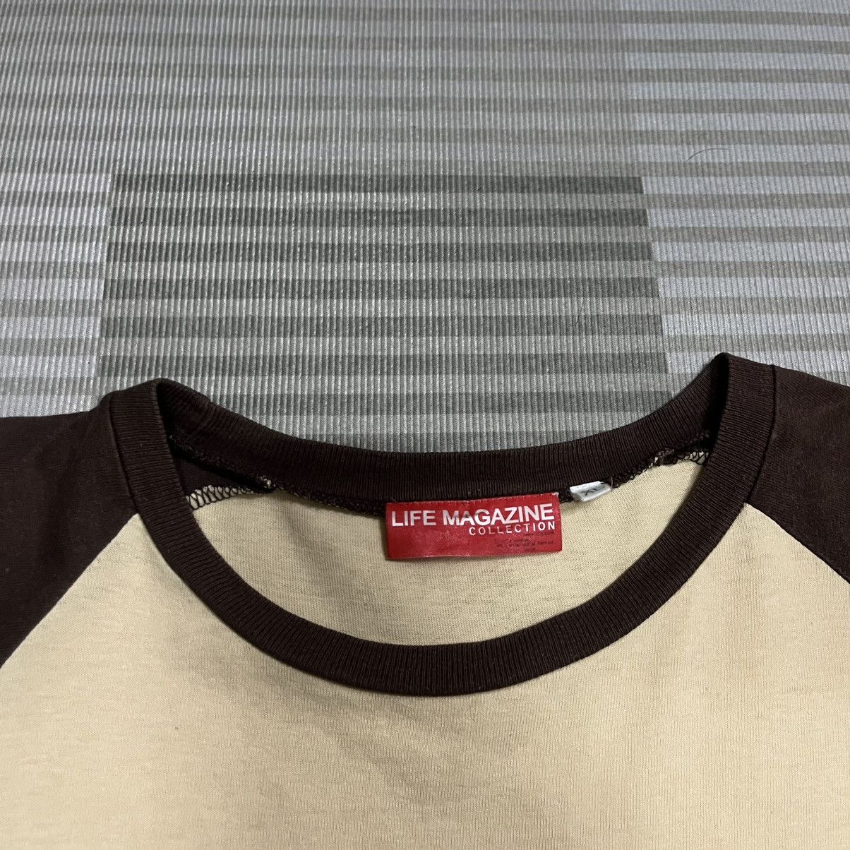 Japanese Brand Vintage Hippie Culture 2006 Life Magazine Collection Tshirt Size US L / EU 52-54 / 3 - 5 Thumbnail