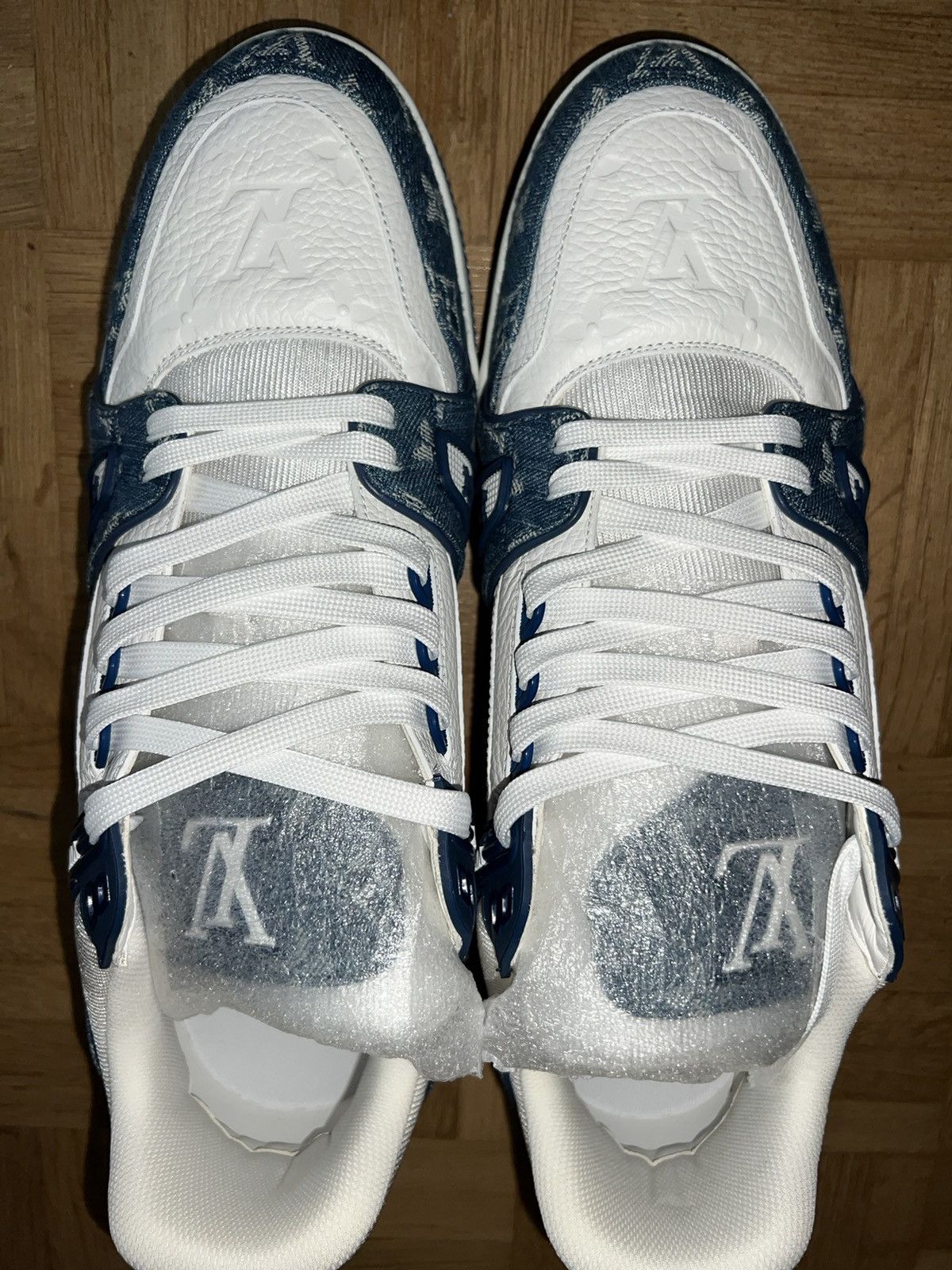 Louis Vuitton LV TRAINER DENIM/LEATHER Size US 11 / EU 44 - 5 Thumbnail