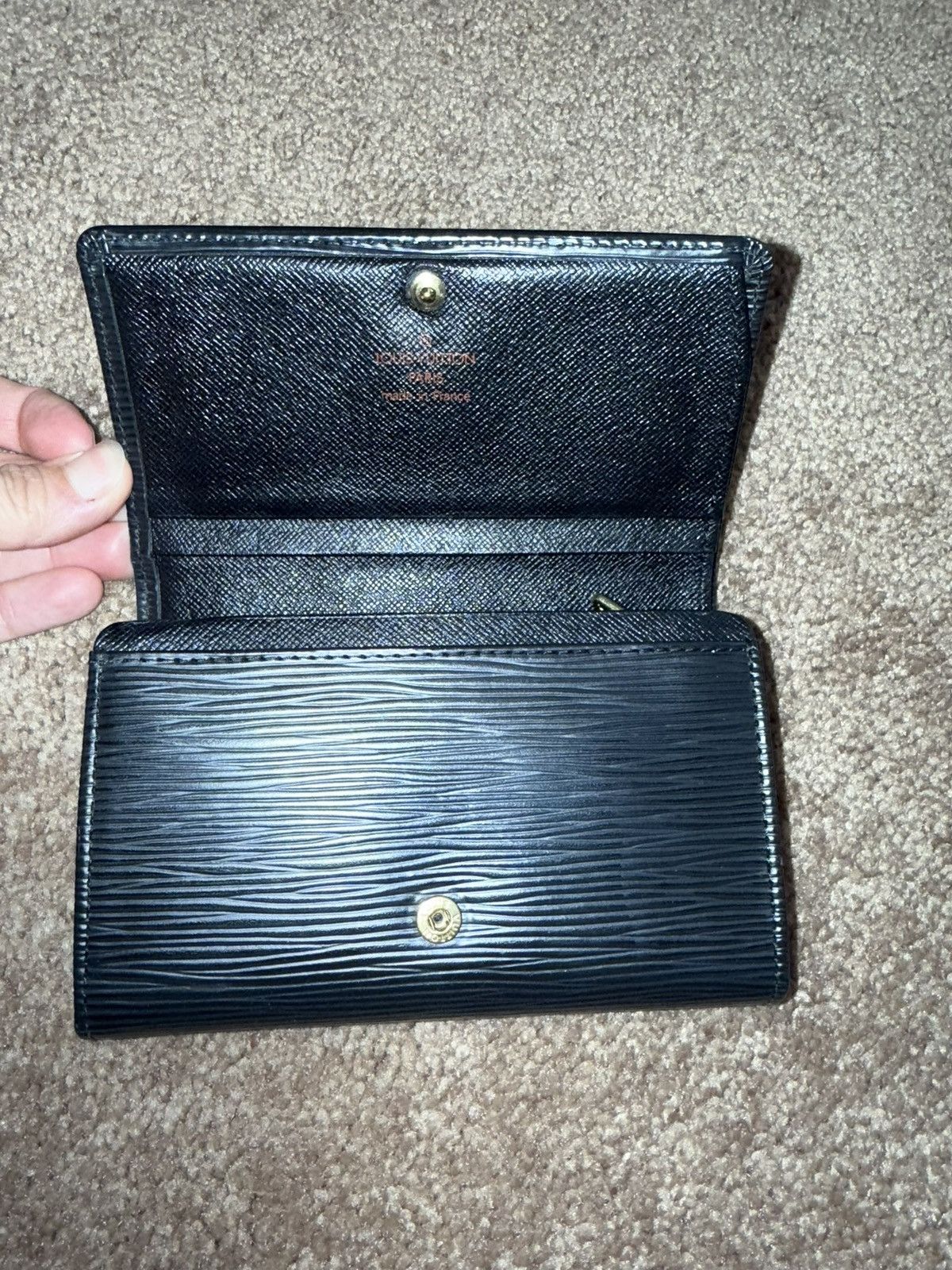 Louis Vuitton Louis Vuitton Epi Leather bifold wallet Size ONE SIZE - 2 Thumbnail