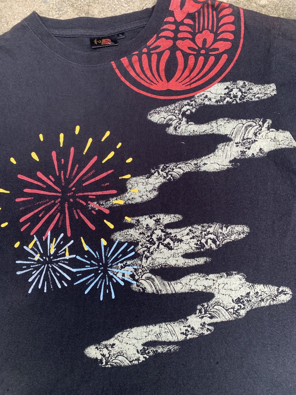 Bullet Noise × Japanese Brand 2000s Bullet Noise Japan Fireworks Traditional Oriental Tee Size US XL / EU 56 / 4 - 4 Thumbnail