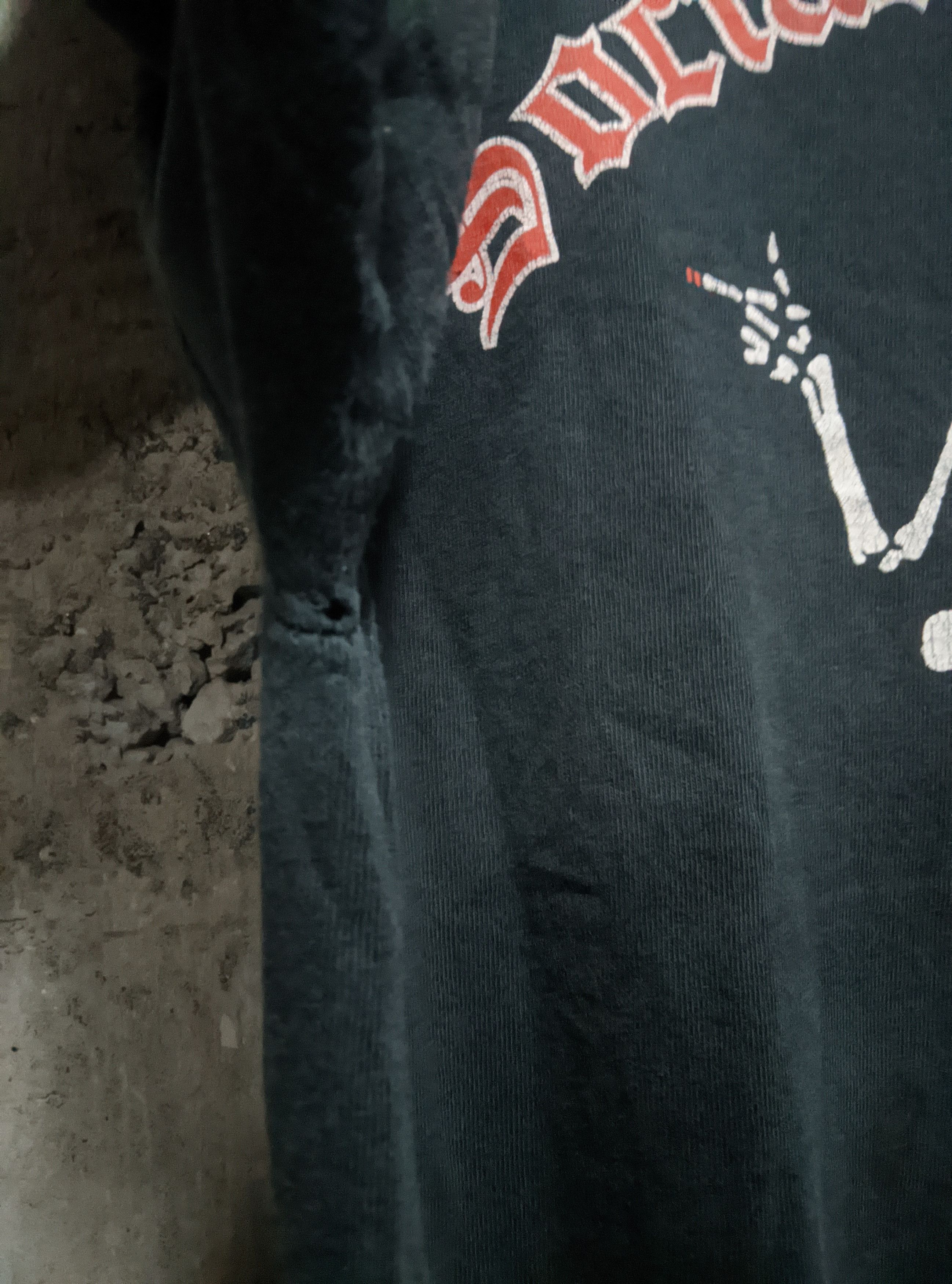 Band Tees Vintage 2000s social distortion punk thrashed grunge erd Size US M / EU 48-50 / 2 - 6 Thumbnail