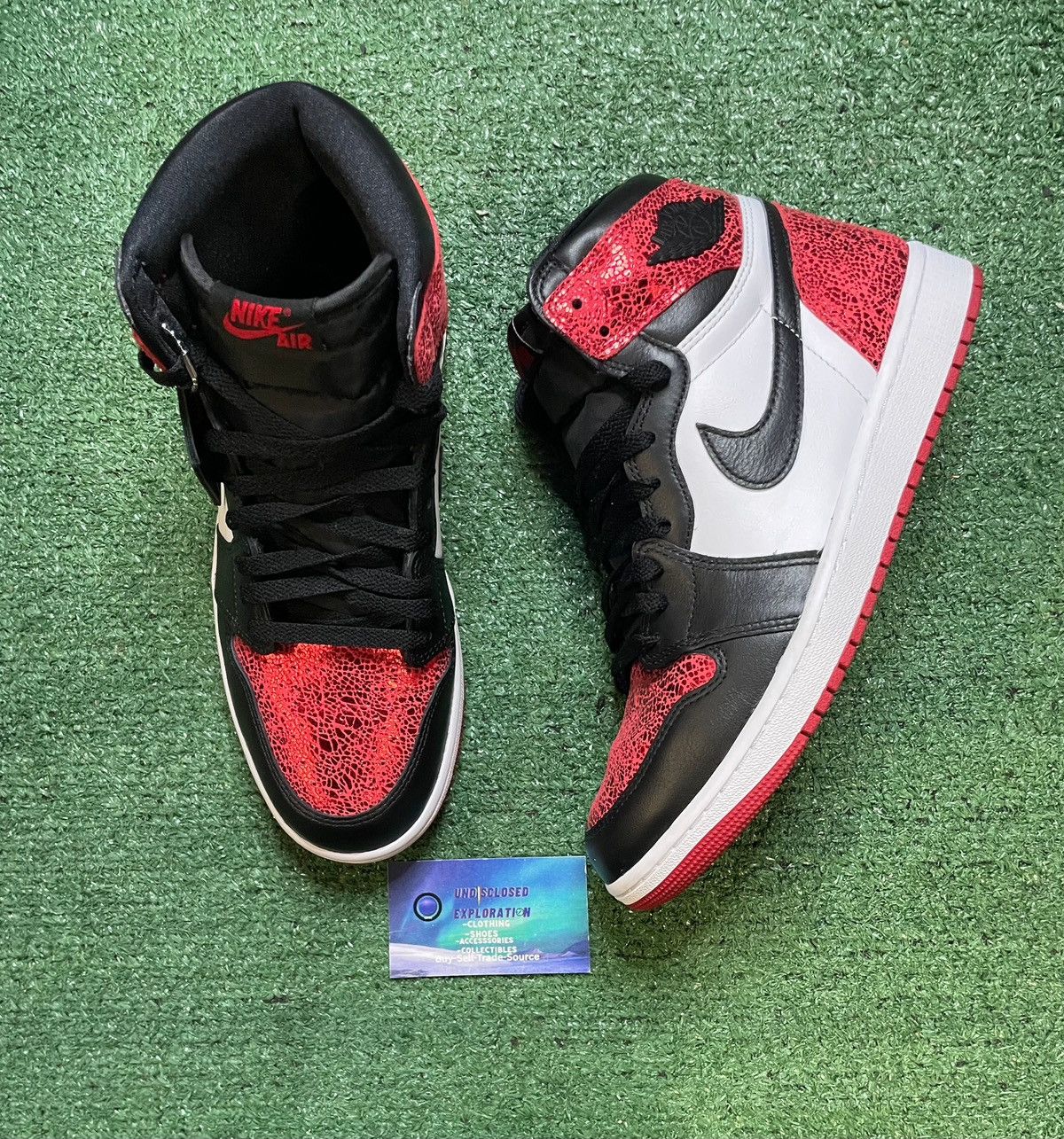 Jordan Brand Air Jordan 1 high ruby size 9men/10.5women Size US 9 / EU 42 - 1 Thumbnail